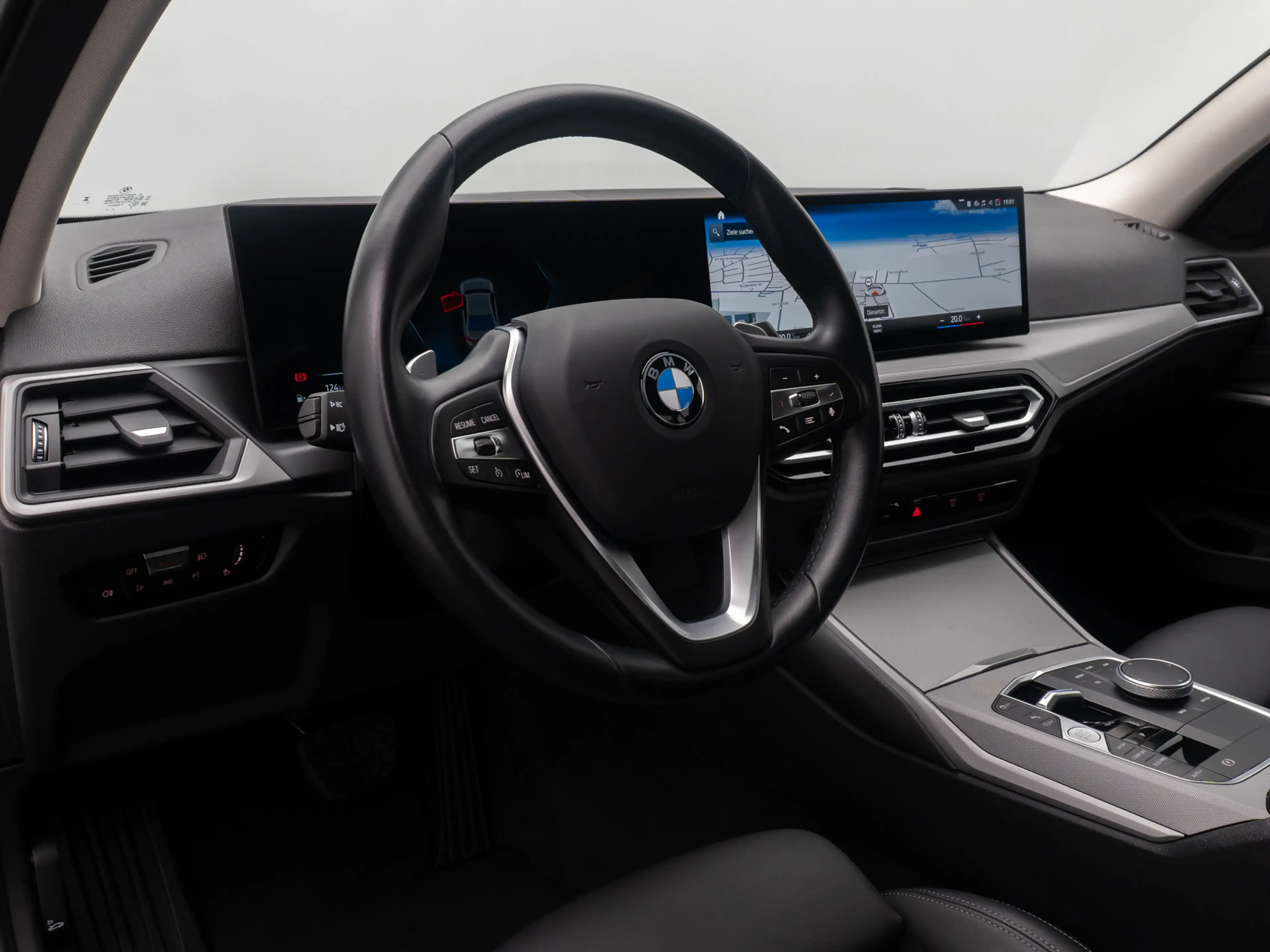 BMW 330 Komfort DAB HiFi Leder M Sport 19Zoll — photo 20