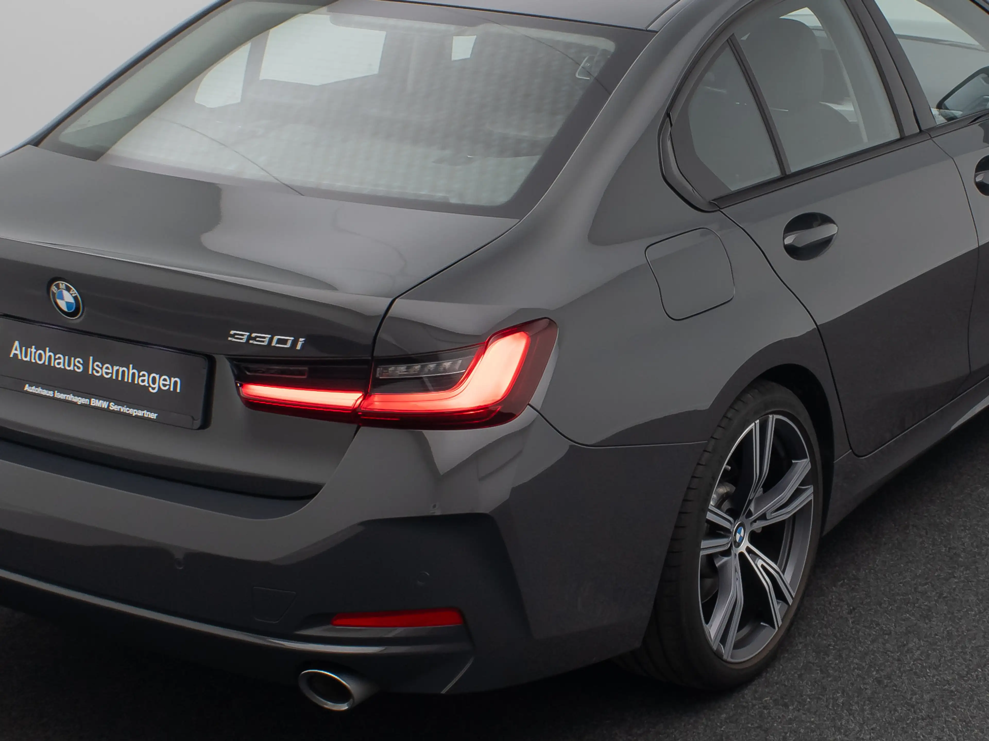 BMW 330 Komfort DAB HiFi Leder M Sport 19Zoll — photo 15