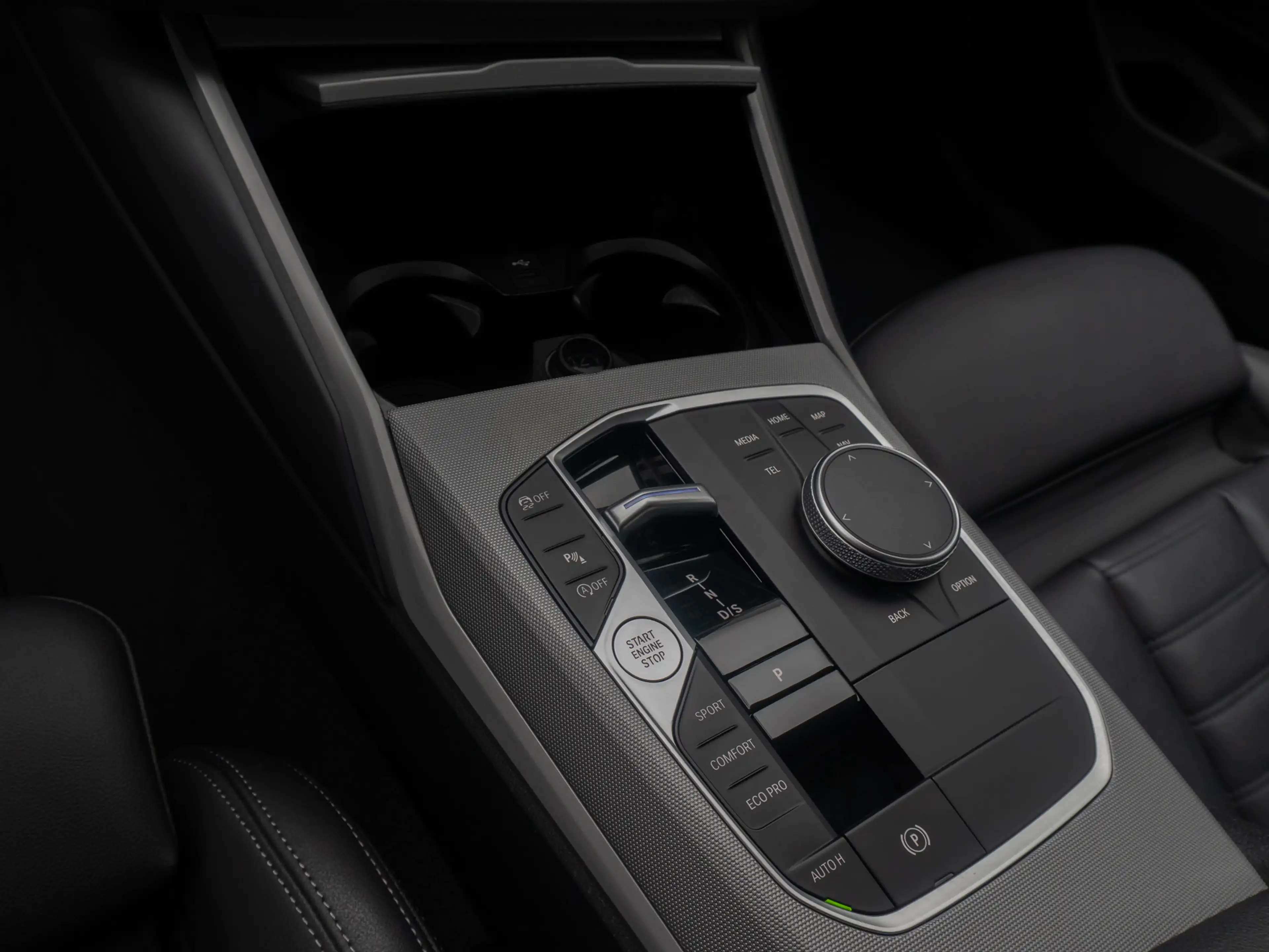 BMW 330 Komfort DAB HiFi Leder M Sport 19Zoll — photo 22