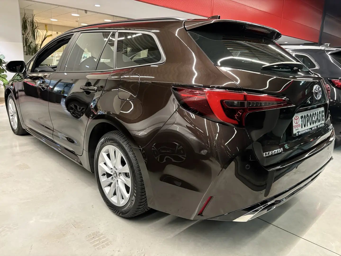 Toyota Corolla HYBRID BREAK/ BUSINESS PACK/ 24500km/€21360+btw Brun - 2