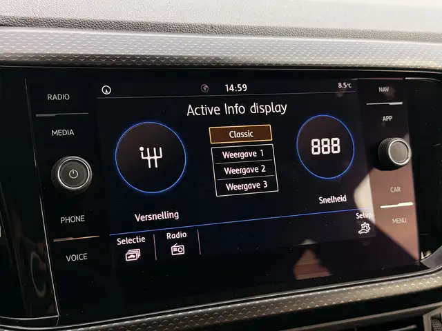 Volkswagen T-Cross view 28