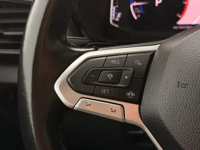 Volkswagen T-Cross view 21