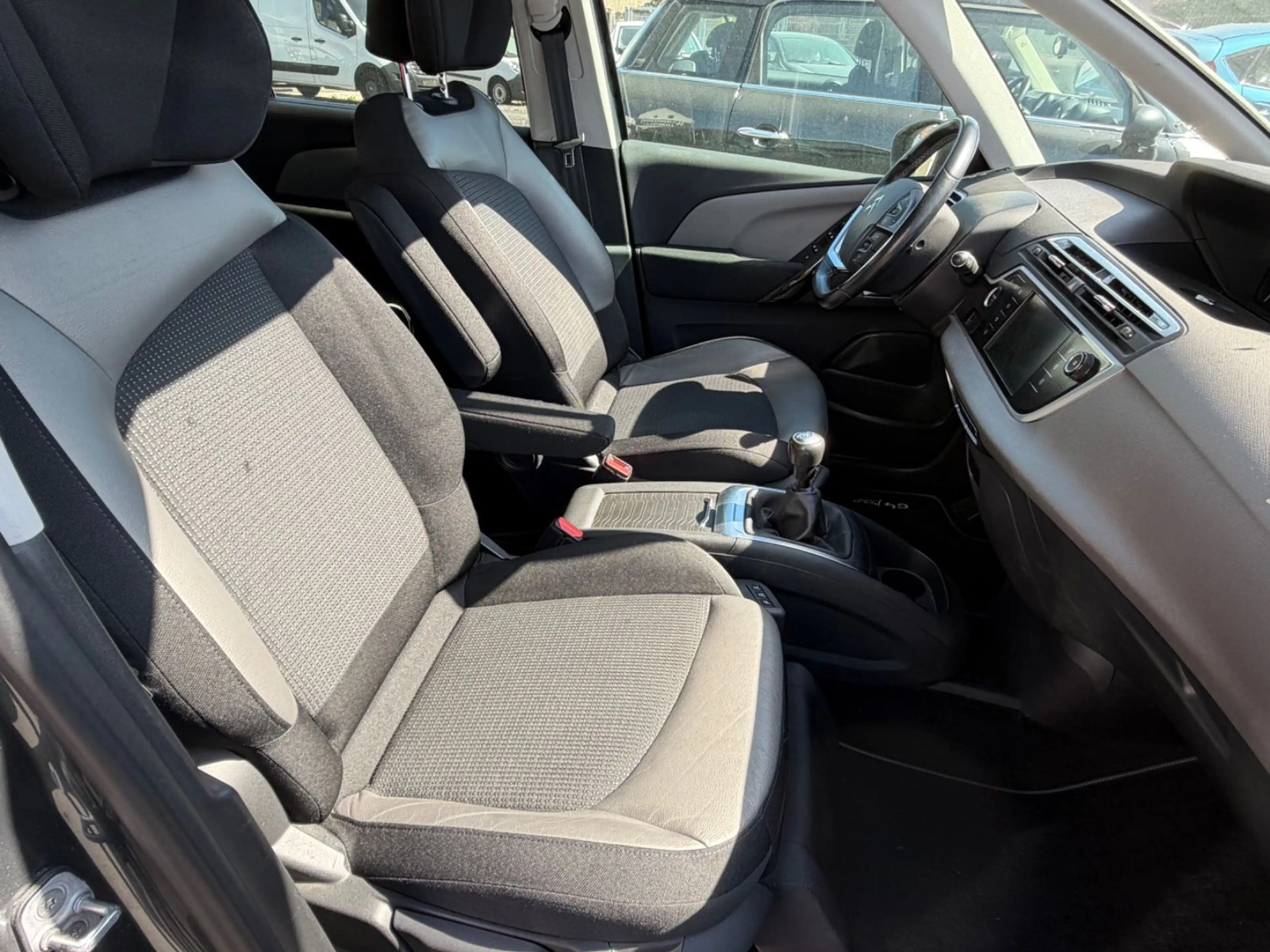 Citroen Grand C4 Picasso /Spacetourer Exclusive — photo 10