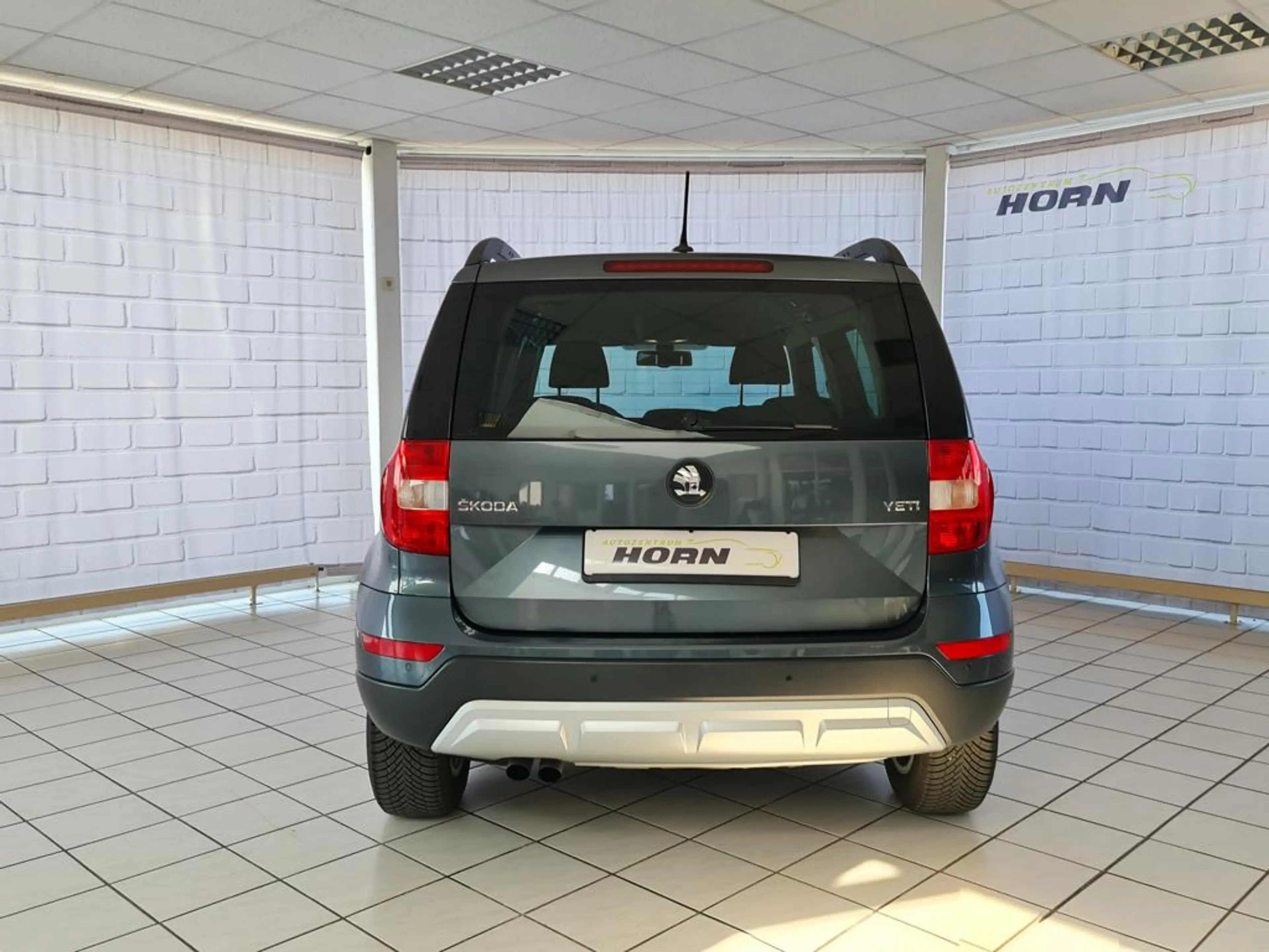 Skoda Yeti Ambition Outdoor, 1.Hand, unfallfrei, PDC, Scheckheftgepflegt — photo 7