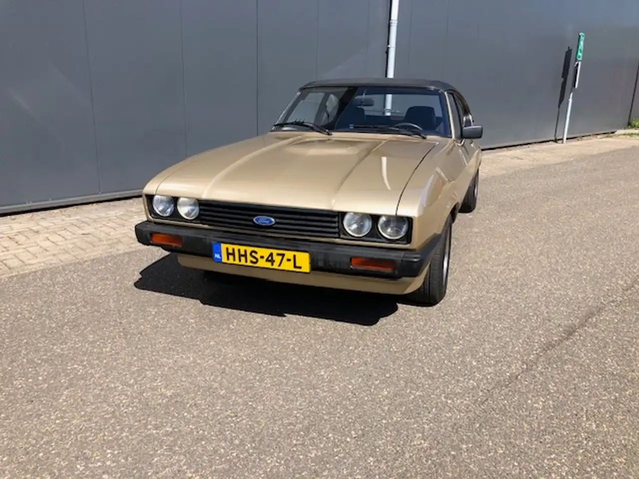 Ford Capri 1.6 GL Automaat, foto 3