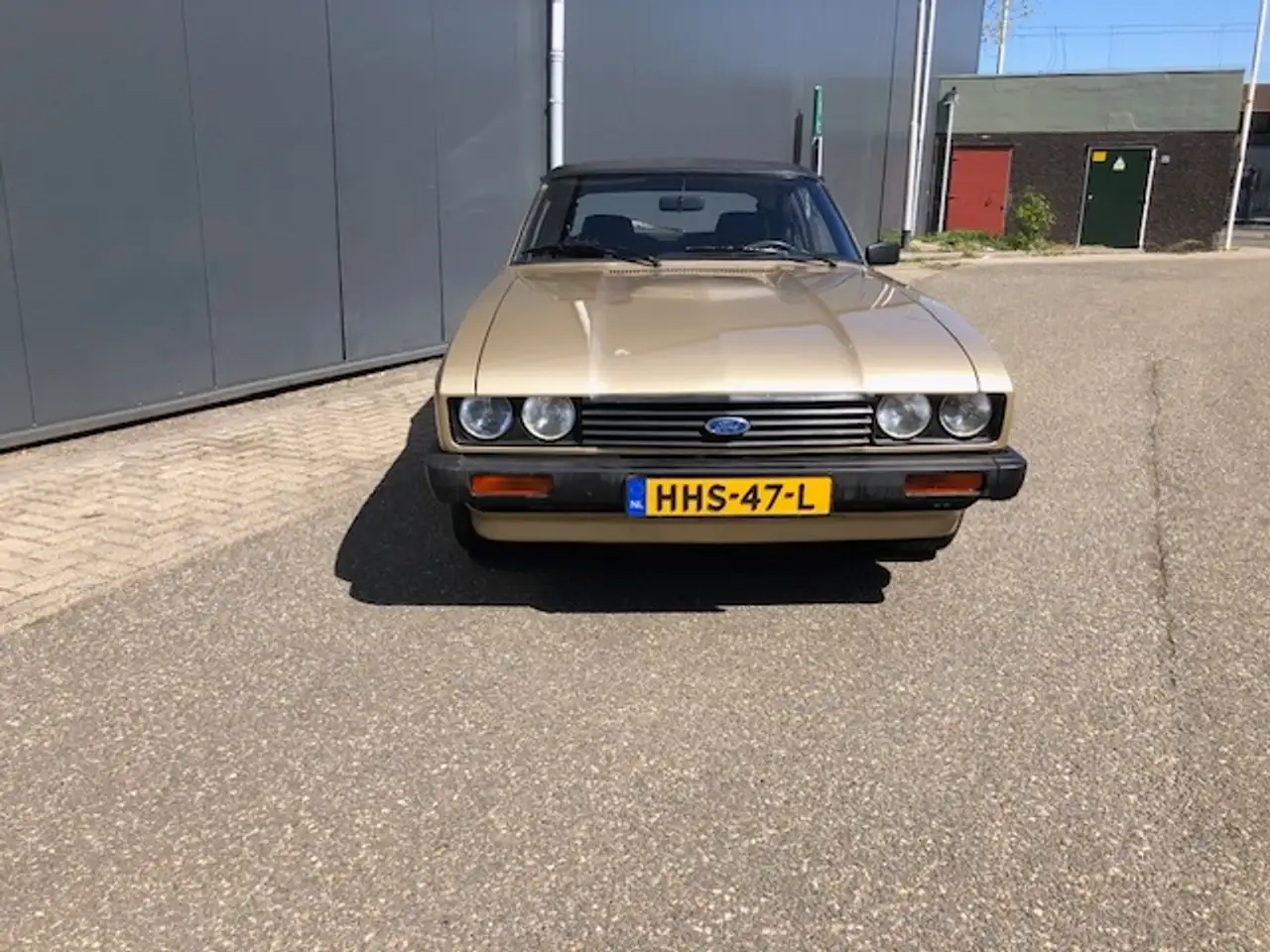 Ford Capri 1.6 GL Automaat, foto 4