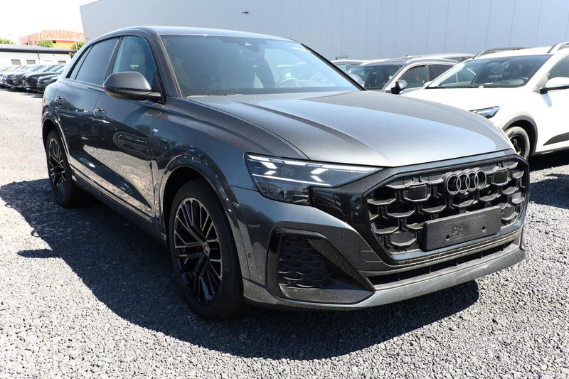 Audi Q8 S line 2xS AssistenzP+ 22Z Laser Pano B&O Leder... — photo 2