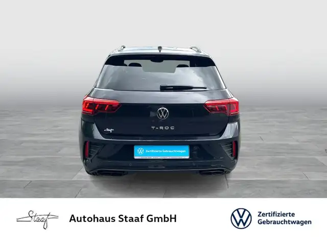 Volkswagen T-Roc view 4