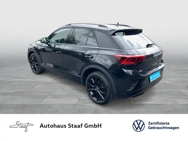 Volkswagen T-Roc view 3