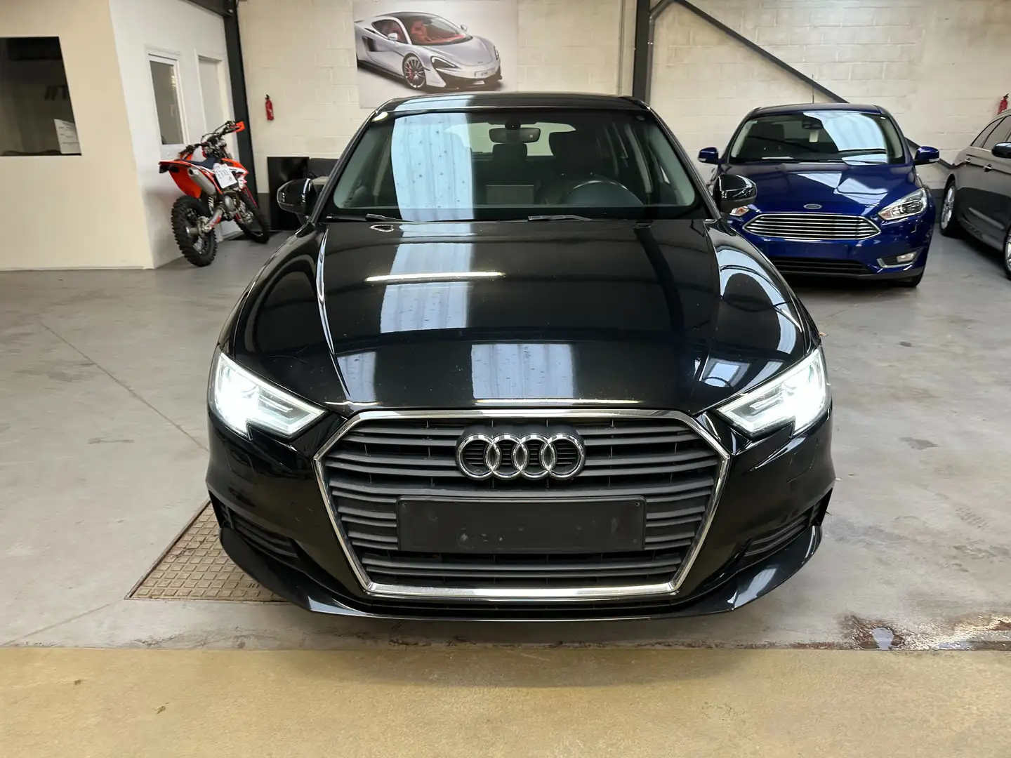 Audi A3 CNG 1.4 TFSI Noir - 2