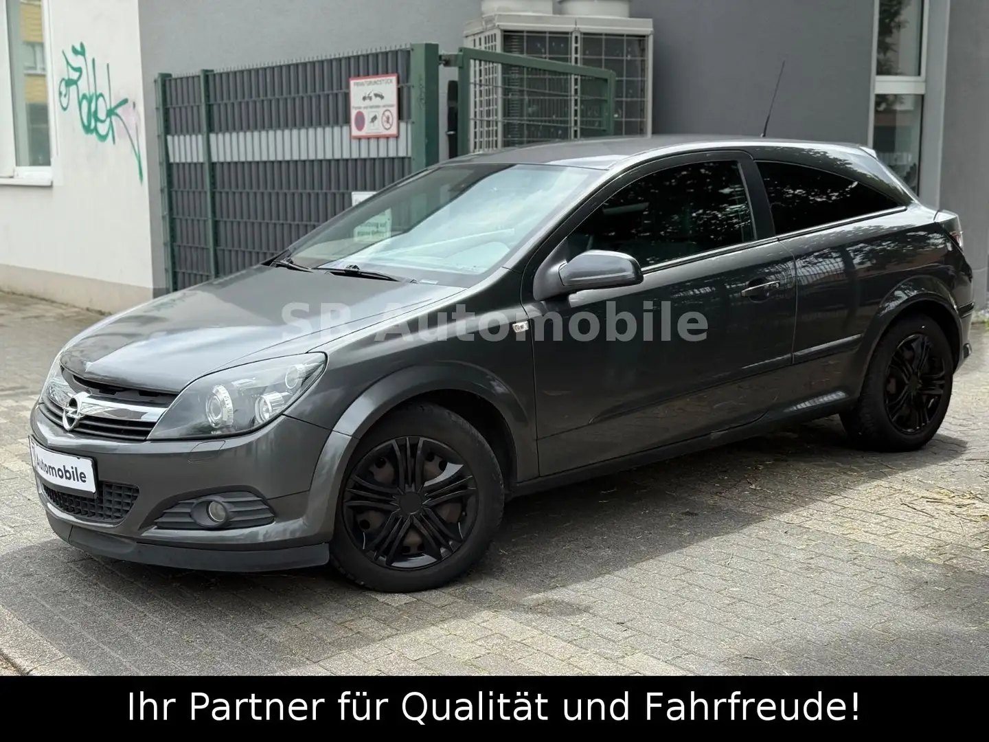 Opel Astra H 1.8 GTC Innovation 3.HAND*KLIMA*SHZ*PDC Grau - 1