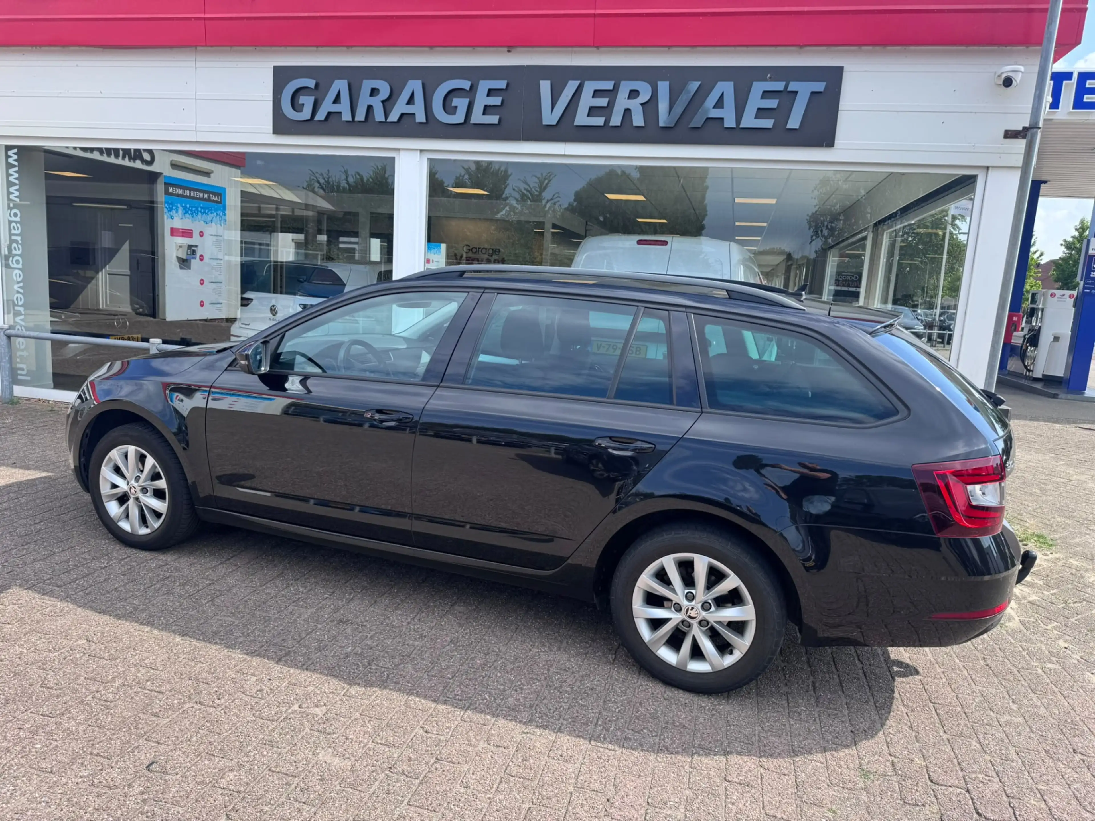 Skoda Octavia 1.5 TSI Greentech Ambition — photo 3