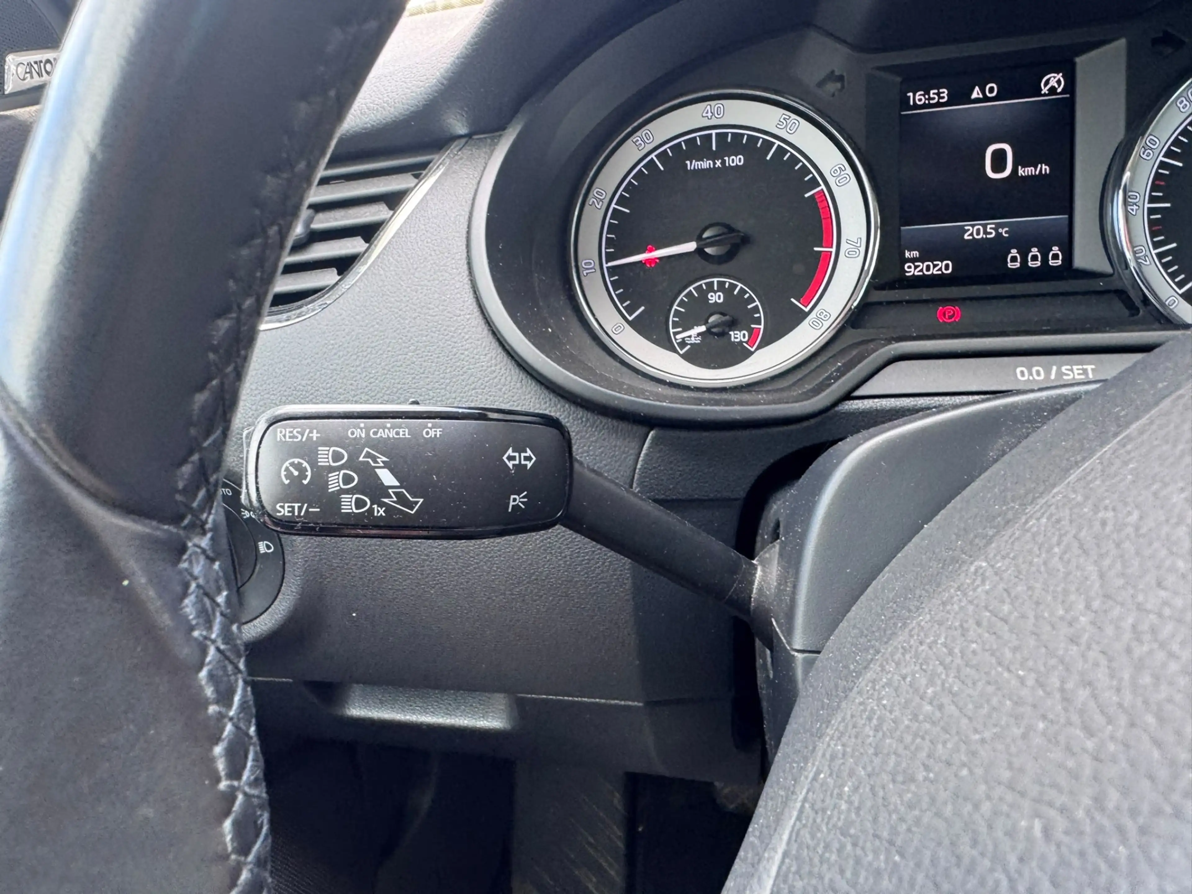 Skoda Octavia 1.5 TSI Greentech Ambition — photo 10