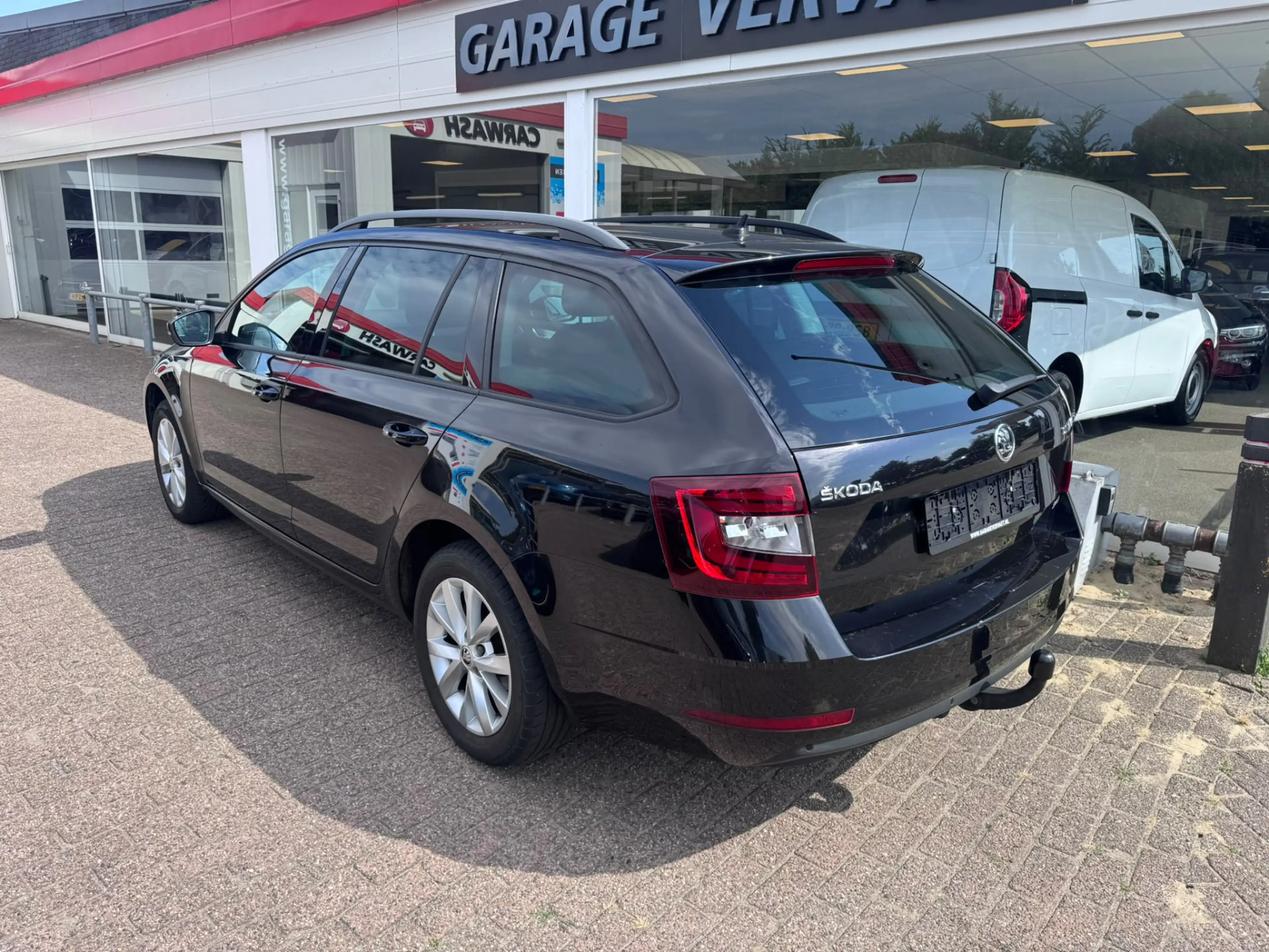 Skoda Octavia 1.5 TSI Greentech Ambition — photo 4