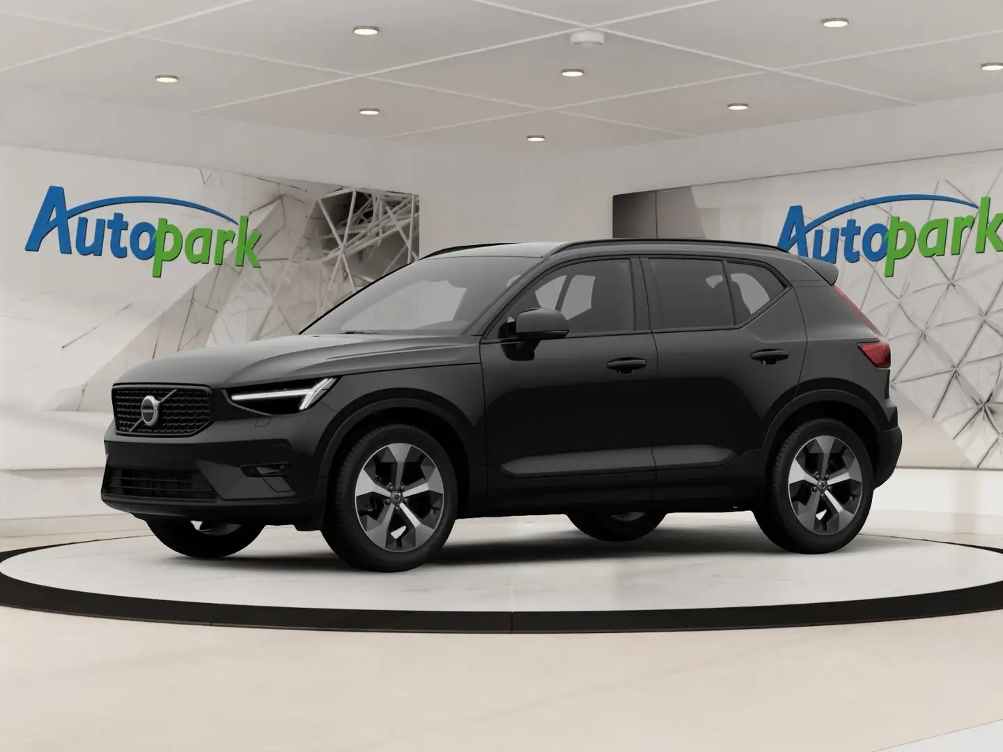 Volvo XC40 Plus, B3 Mild Hybrid, Benzin, Dark Schwarz - 1