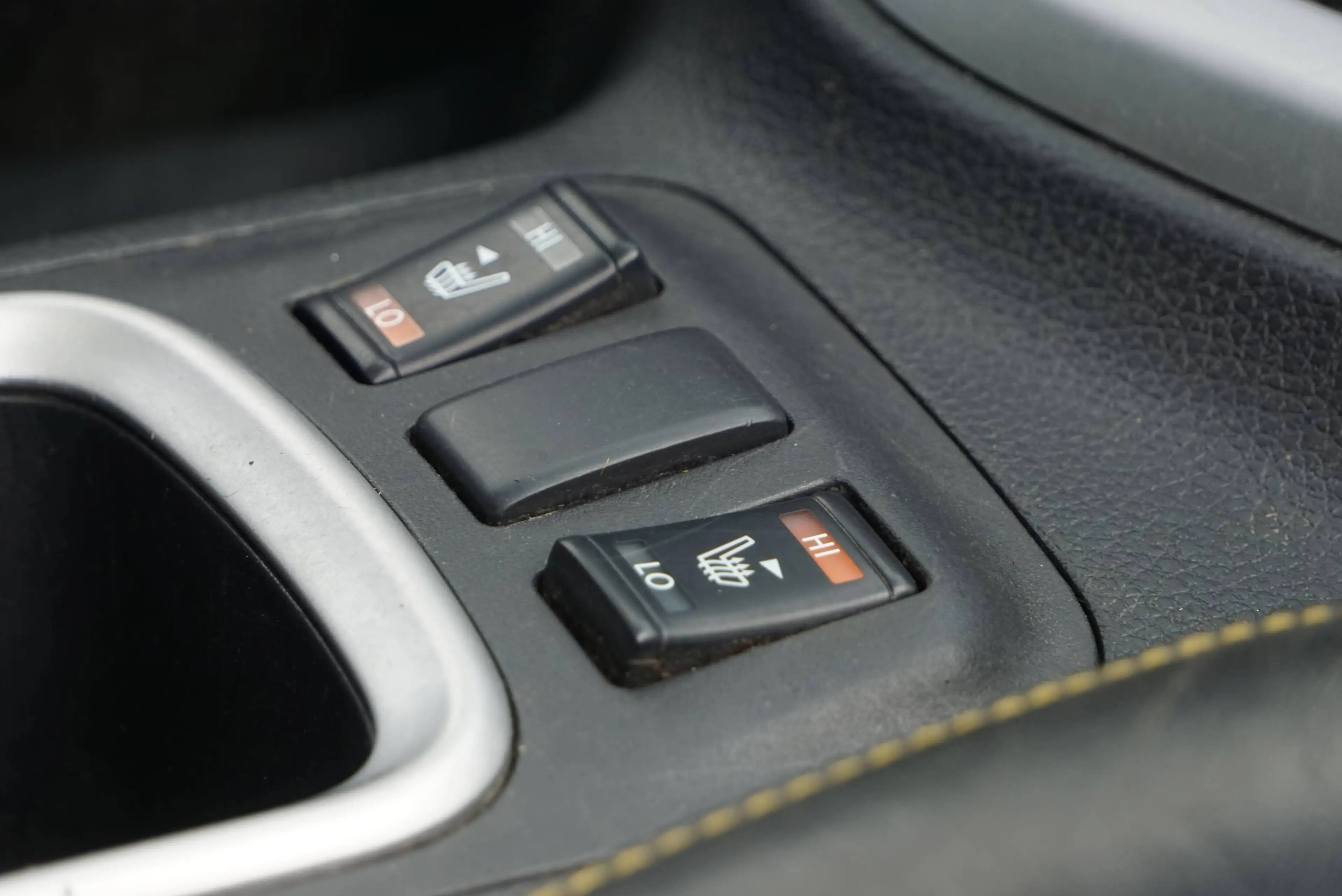 Nissan Navara 2.3 dCi 4WD / TVA-BTW RECUP / HARDTOP / CAM360 / NAVI / AUTO / LED / XENON / CRUISE / CUIR — photo 14