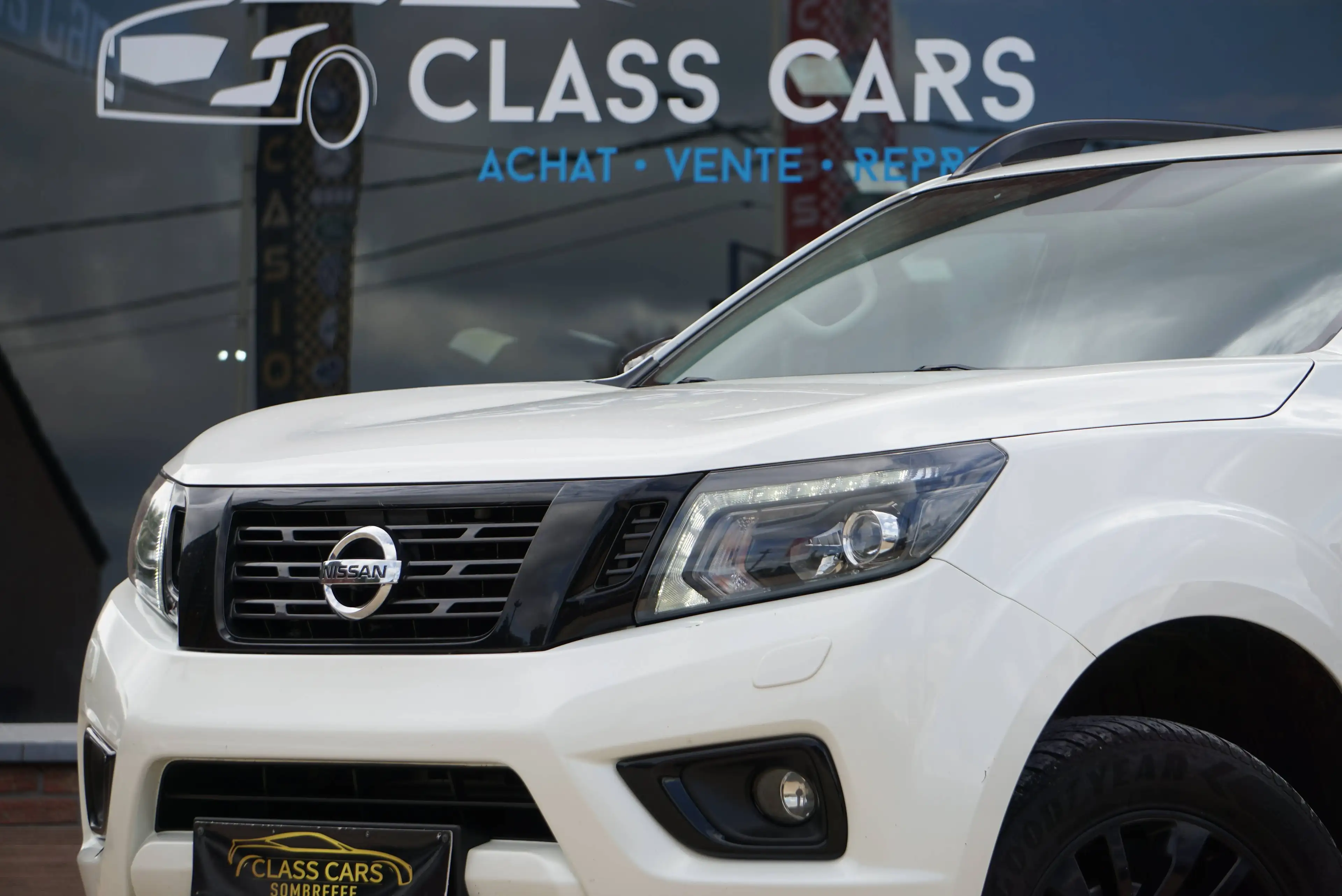 Nissan Navara 2.3 dCi 4WD / TVA-BTW RECUP / HARDTOP / CAM360 / NAVI / AUTO / LED / XENON / CRUISE / CUIR — photo 5