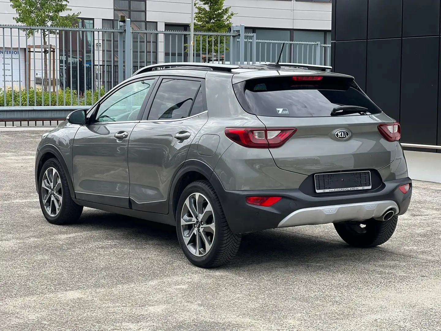 Kia Stonic 1.6 CRDi - AIRCO - CARPLAY - CT OK Béžová - 2