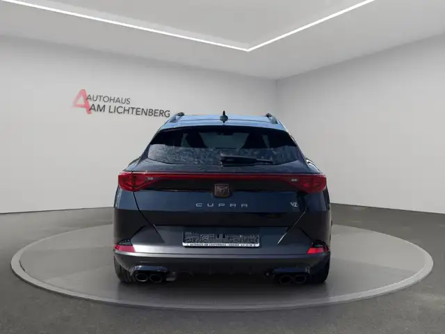 Cupra Formentor view 5