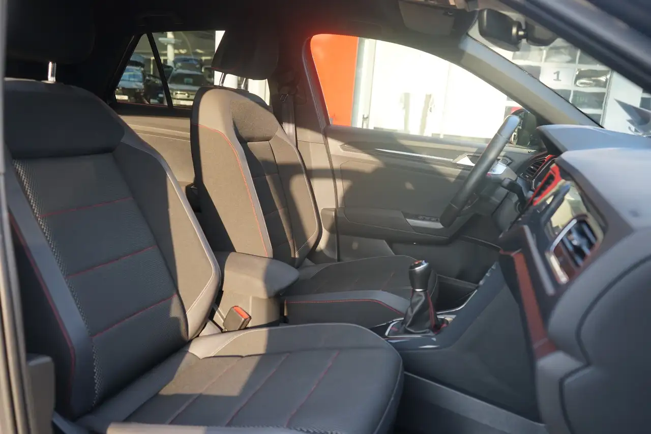 Volkswagen T-Roc 1.5 16V TSI Active LED Navi Keyless-Go, миниатюра 26