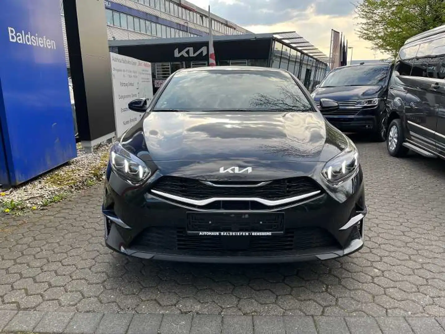 Kia Ceed / cee'd cee´d 1.5 T-GDI Ultimate Edition *Aktion* Noir - 2