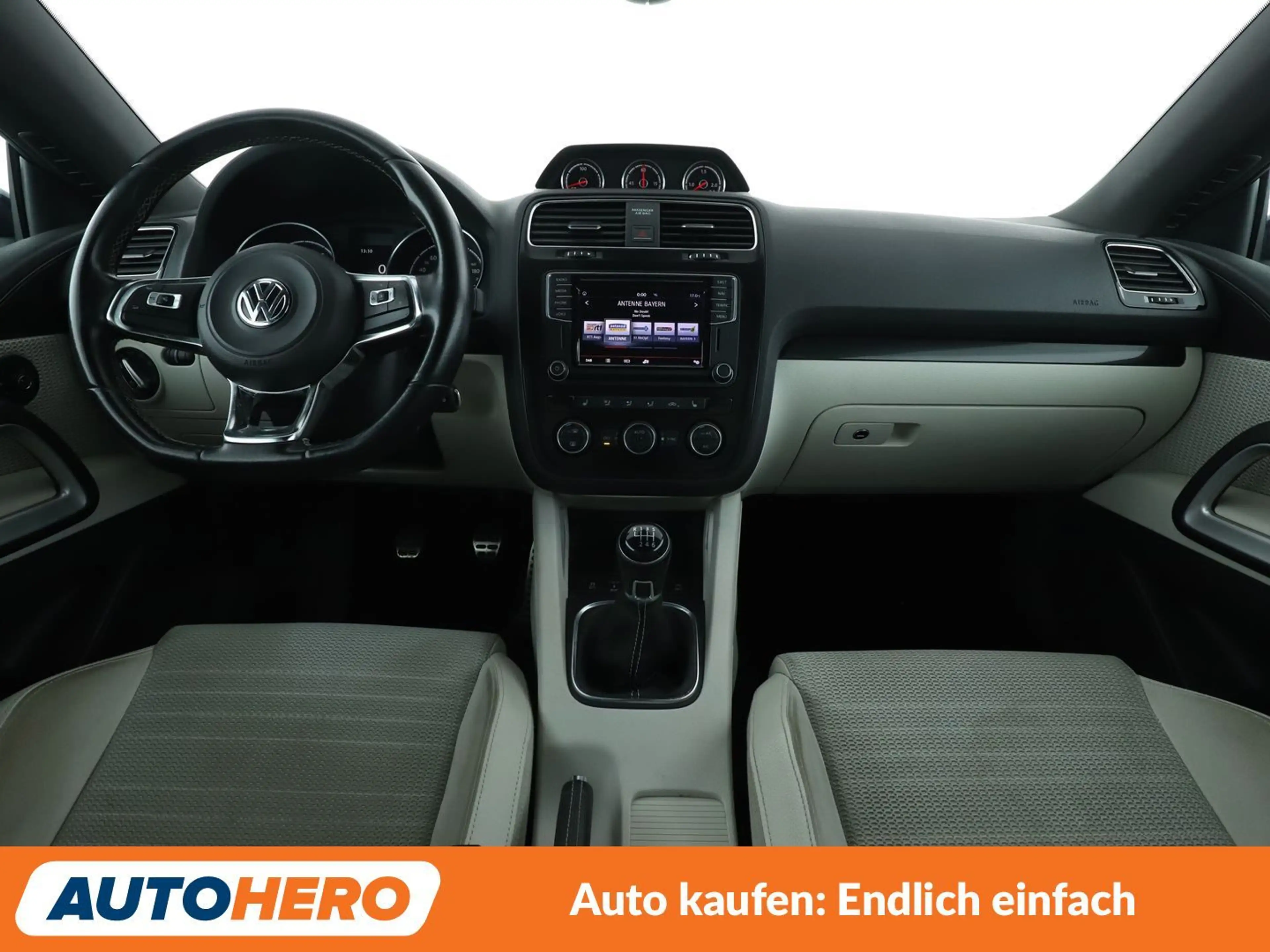 Volkswagen Scirocco 2.0 TSI BMT*XENON*TEMPO*CAM* — photo 12