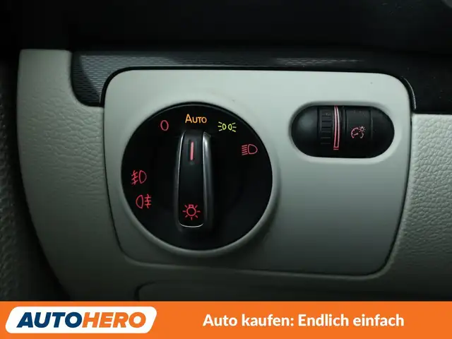 Volkswagen Scirocco view 26