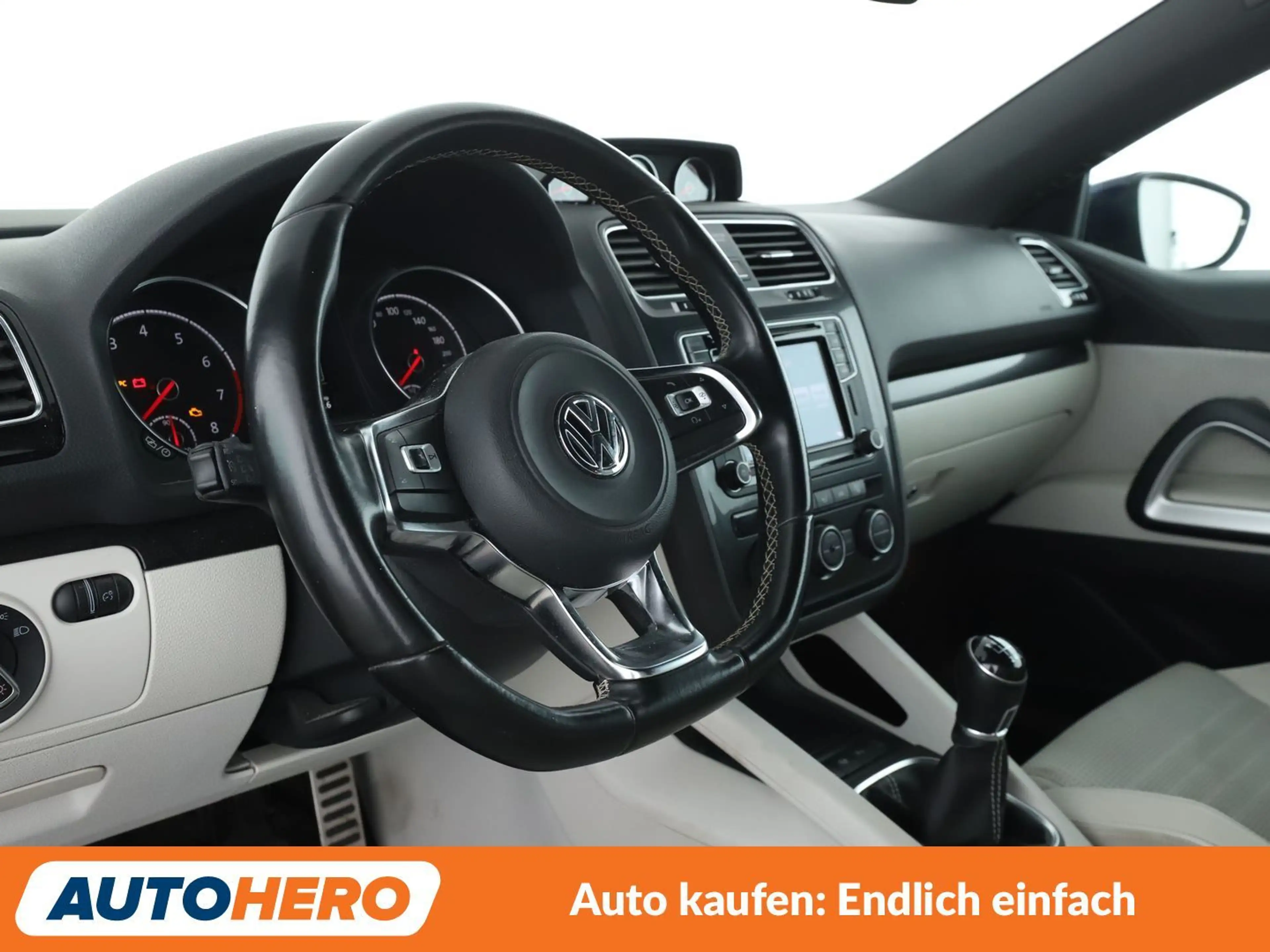 Volkswagen Scirocco 2.0 TSI BMT*XENON*TEMPO*CAM* — photo 11