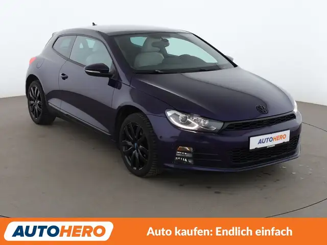 Volkswagen Scirocco view 8