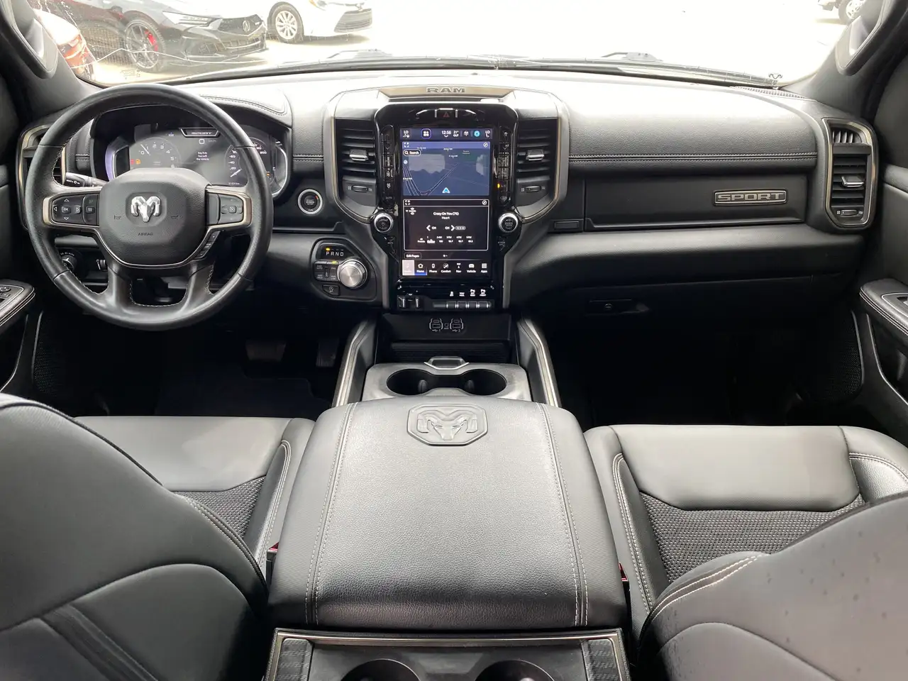 RAM 1500 снимка RAM 1500