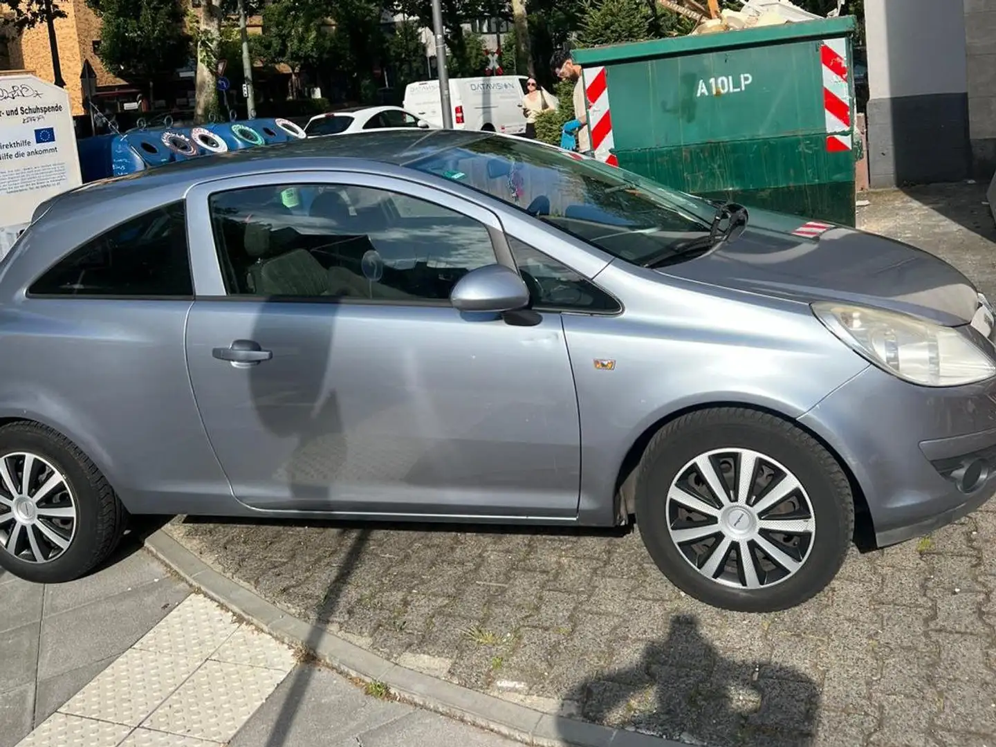 Opel Corsa Corsa Van  1.3 CDTI Серебристый - 2