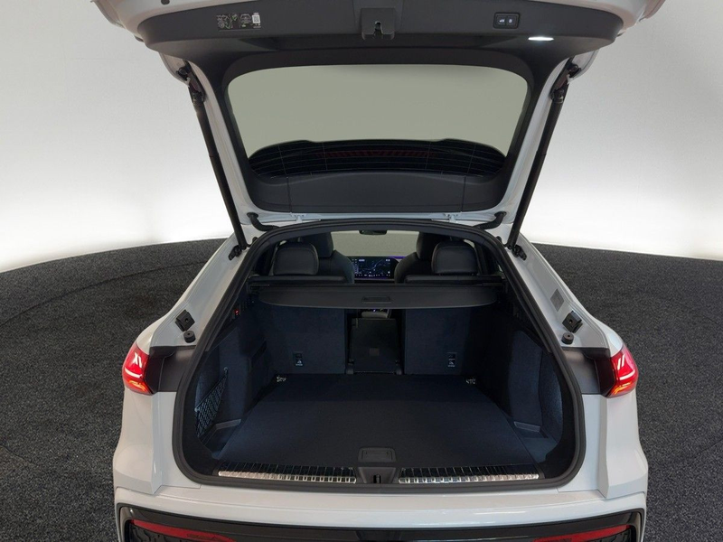 Audi Q5 TFSI quattro S tronic — photo 7