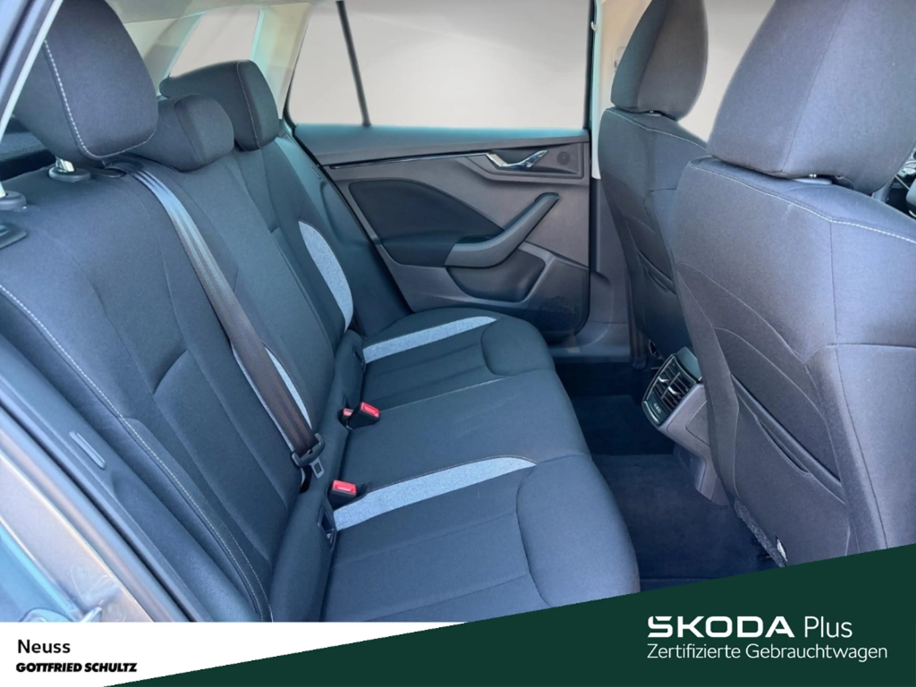 Skoda Kamiq SELECTION TSI SMART-LINK EINPARKHILFE SITZHEIZUNG — photo 9