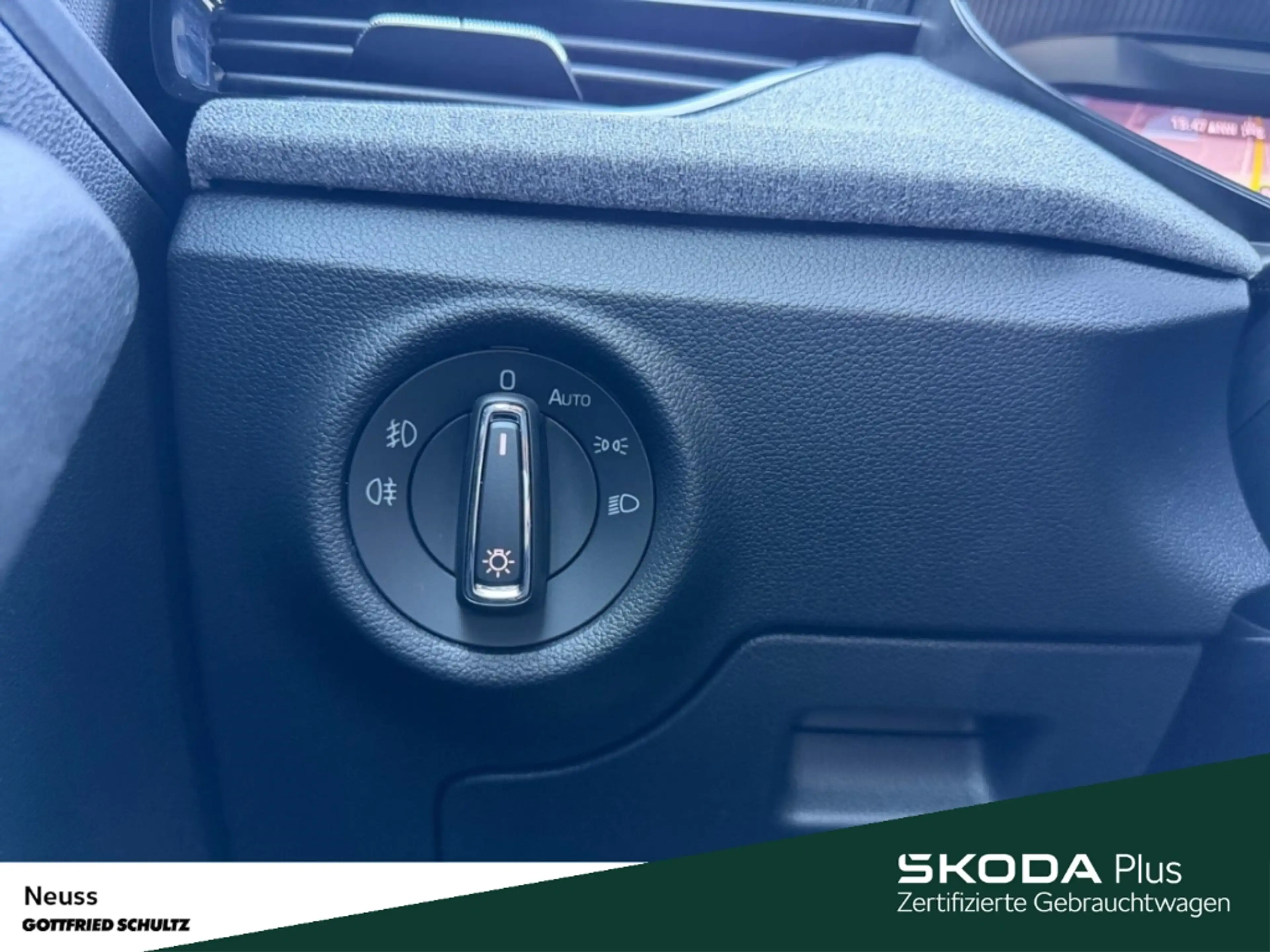 Skoda Kamiq SELECTION TSI SMART-LINK EINPARKHILFE SITZHEIZUNG — photo 15