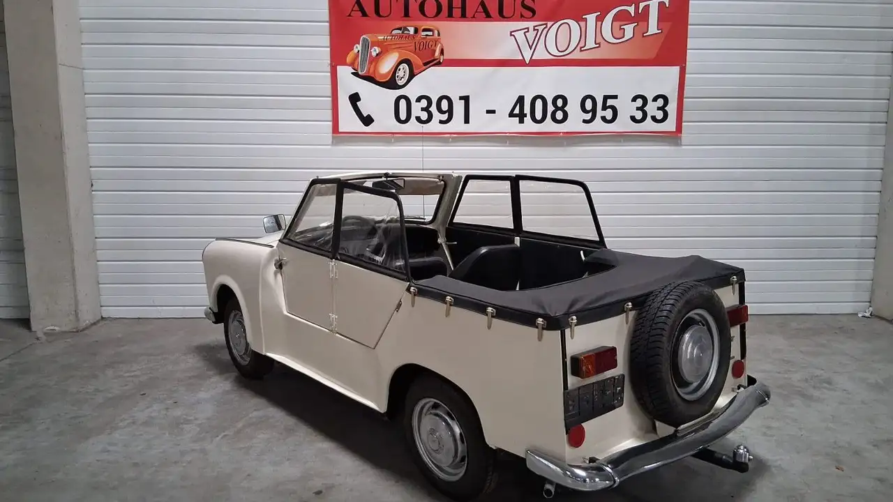 Trabant P601 Kübel Metalltüren, Leder, sehr selten, foto 3