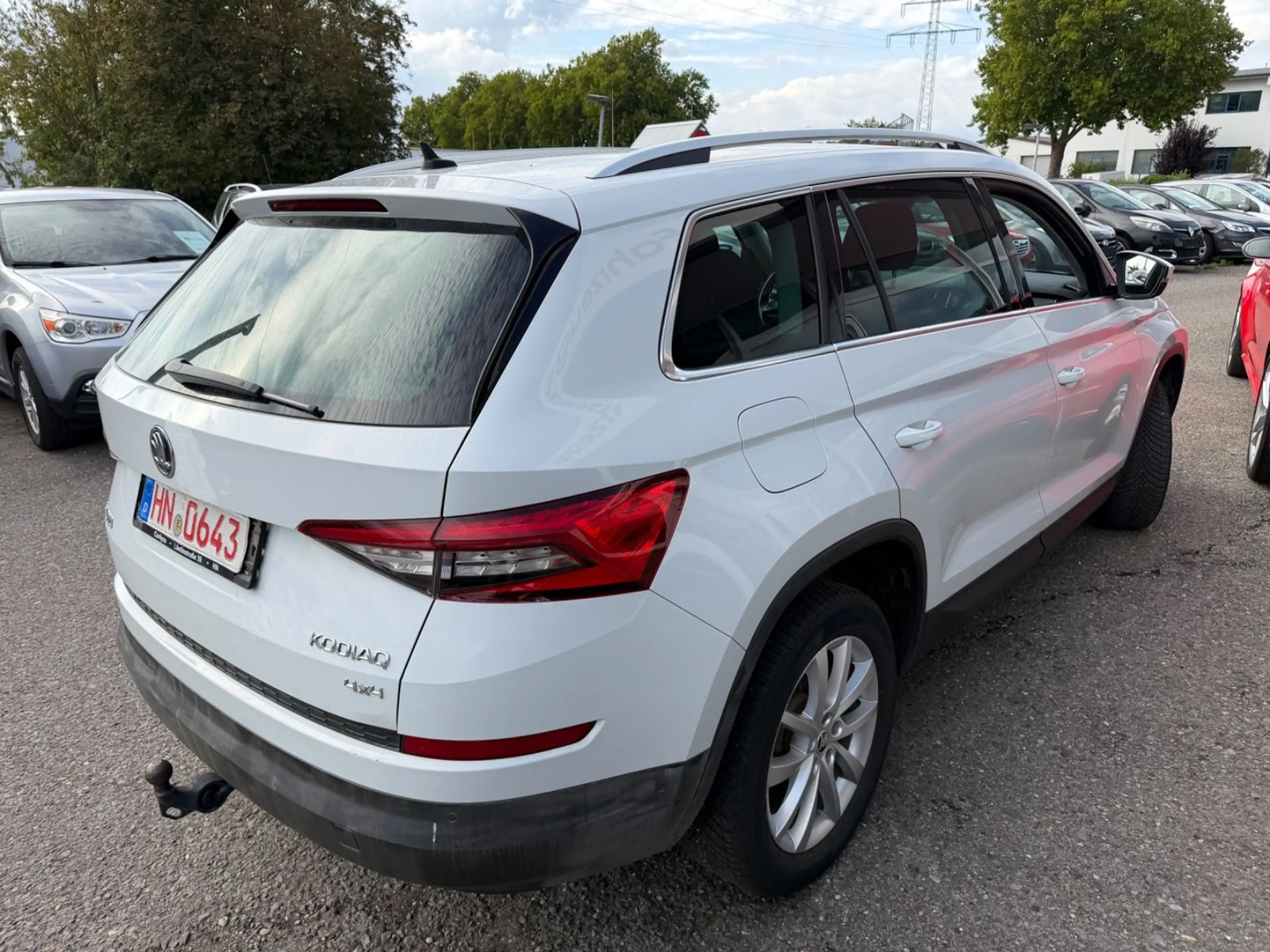 Skoda Kodiaq Style 4x4 DSG Navi LED Memory AHK Kamera — photo 3