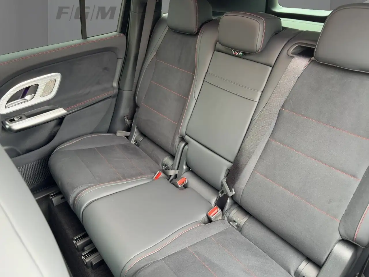 Mercedes-Benz GLB 250 GLB 250+EQ AMG-Line/Burmester-3D/360/Keyless-Go 15