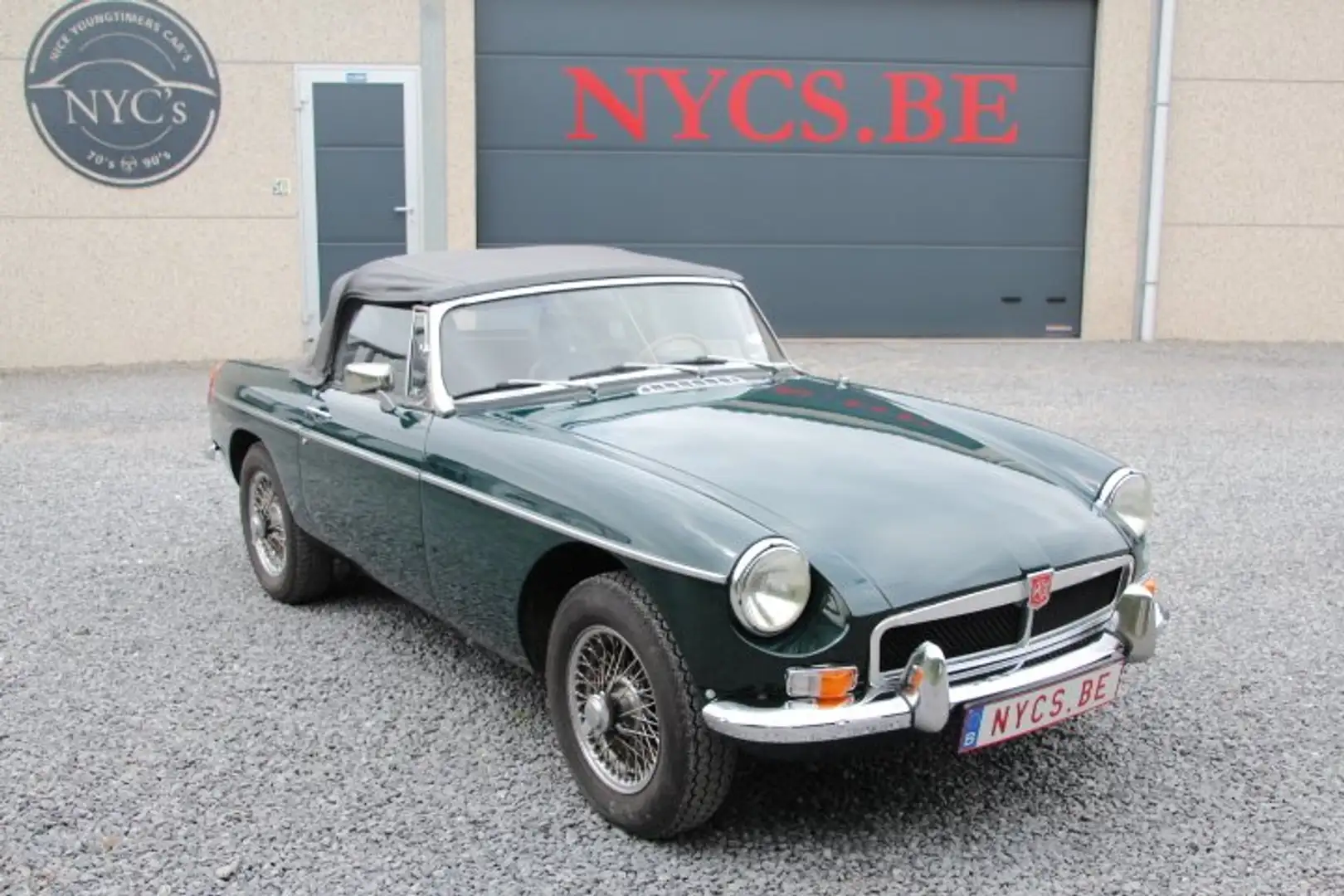 MG MGB Overdrive Grün - 2