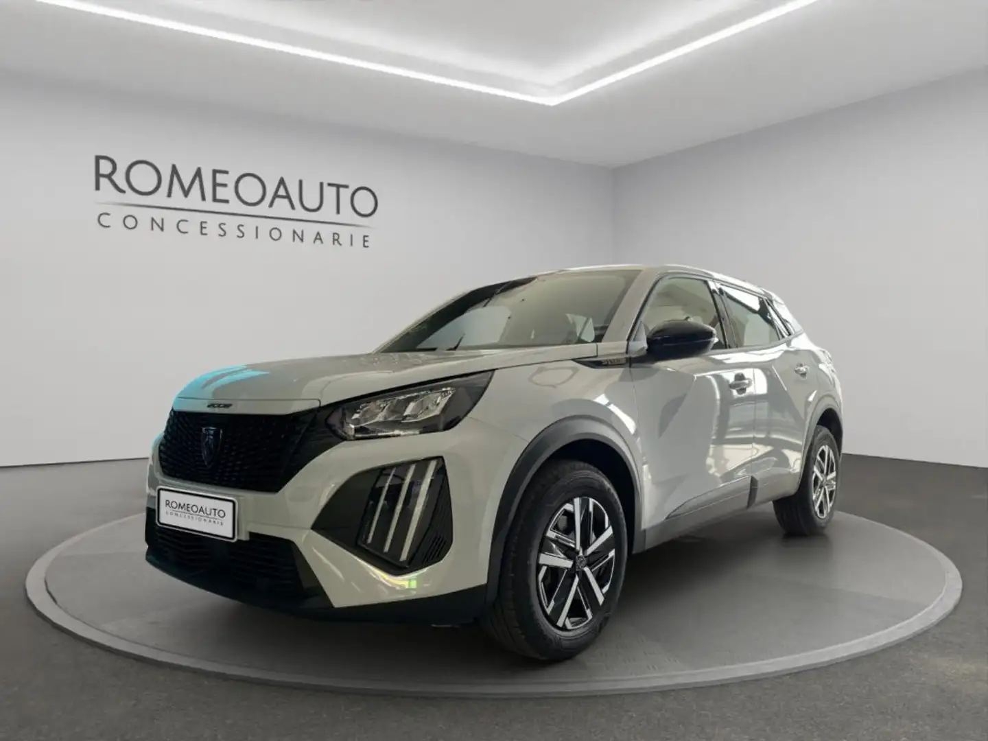 Peugeot 2008 Hybrid 145cv e-DCS6 Style Gris - 1