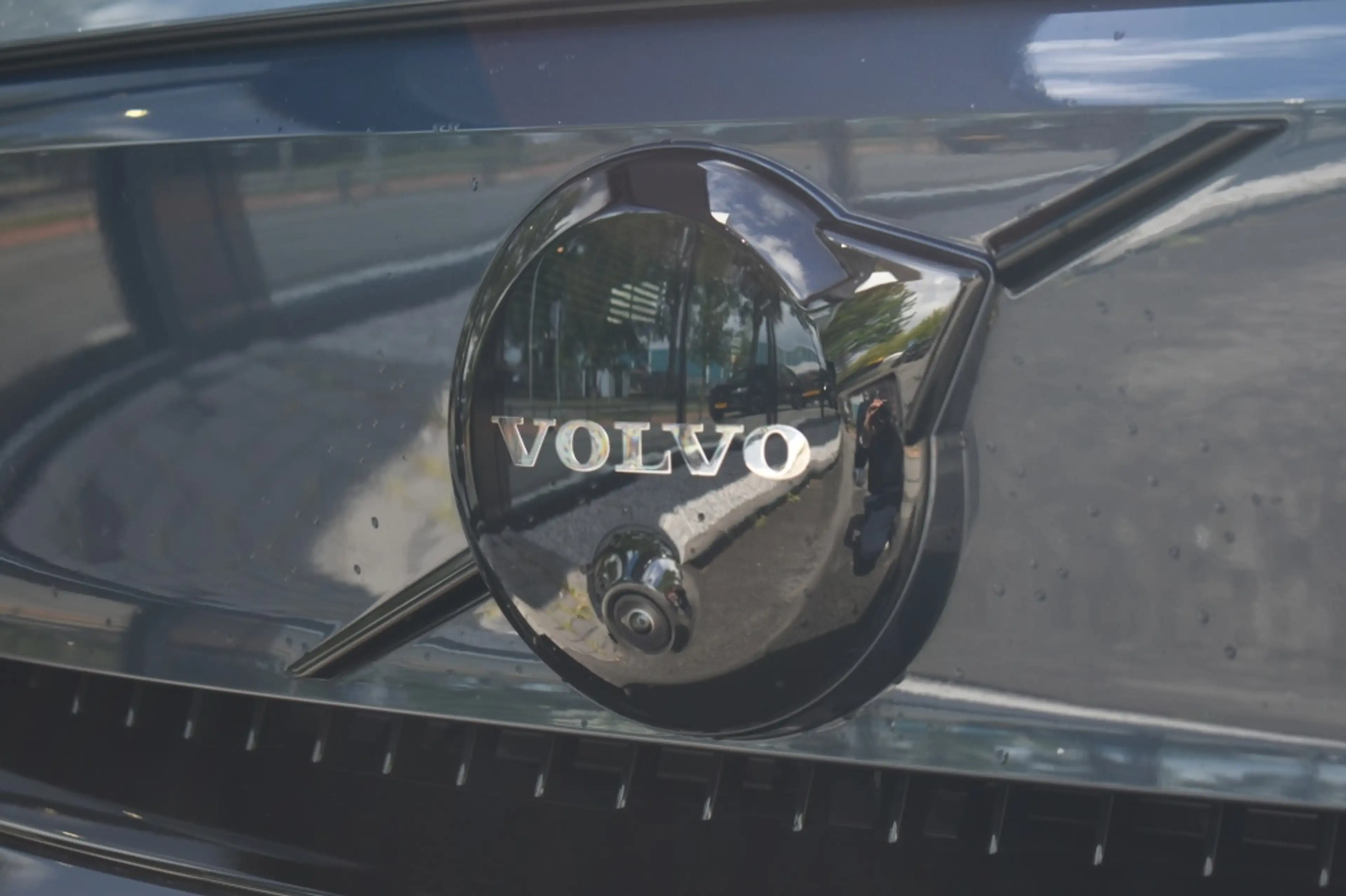 Volvo EX40 Twin Performance 442pk/82kWh Ultra Black Edition | — photo 10