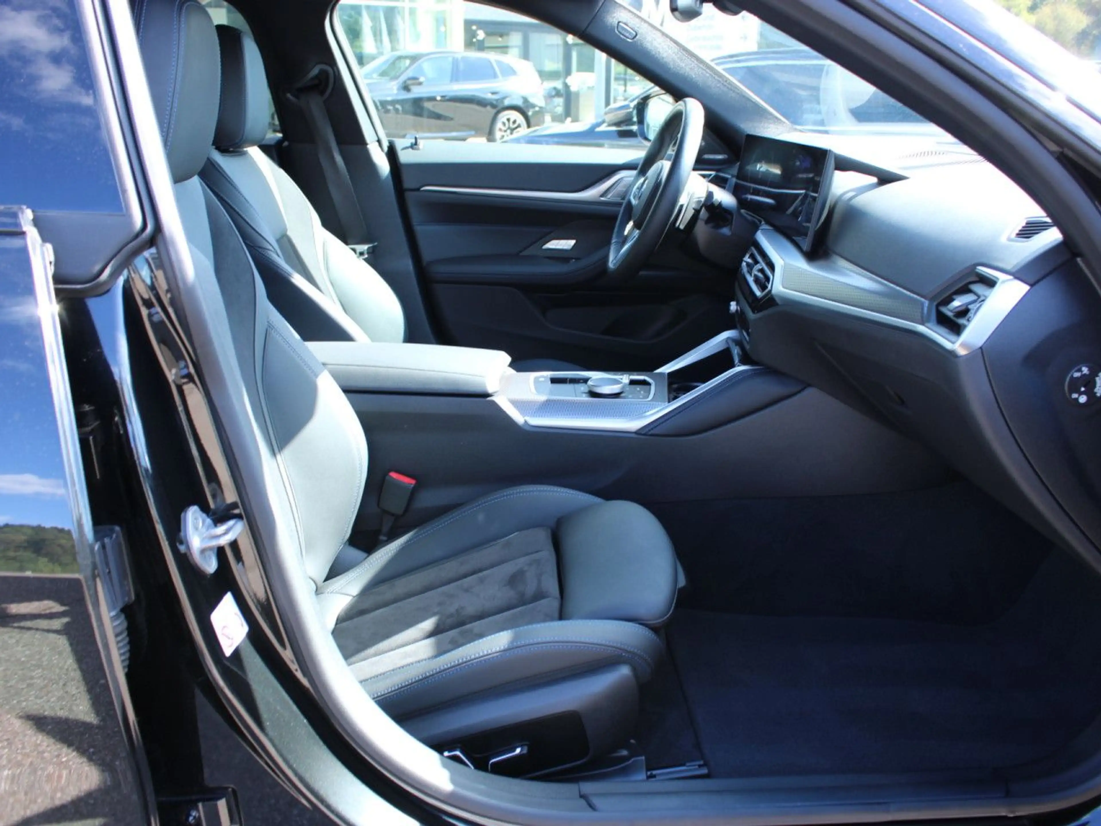 BMW 430 i Gran Coupé Sportpaket Bluetooth Navi LED — photo 9