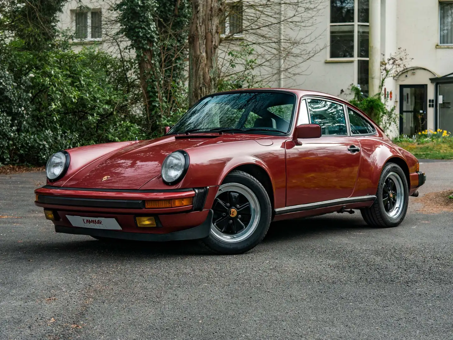 Porsche 911 3.0 SC Rot - 1