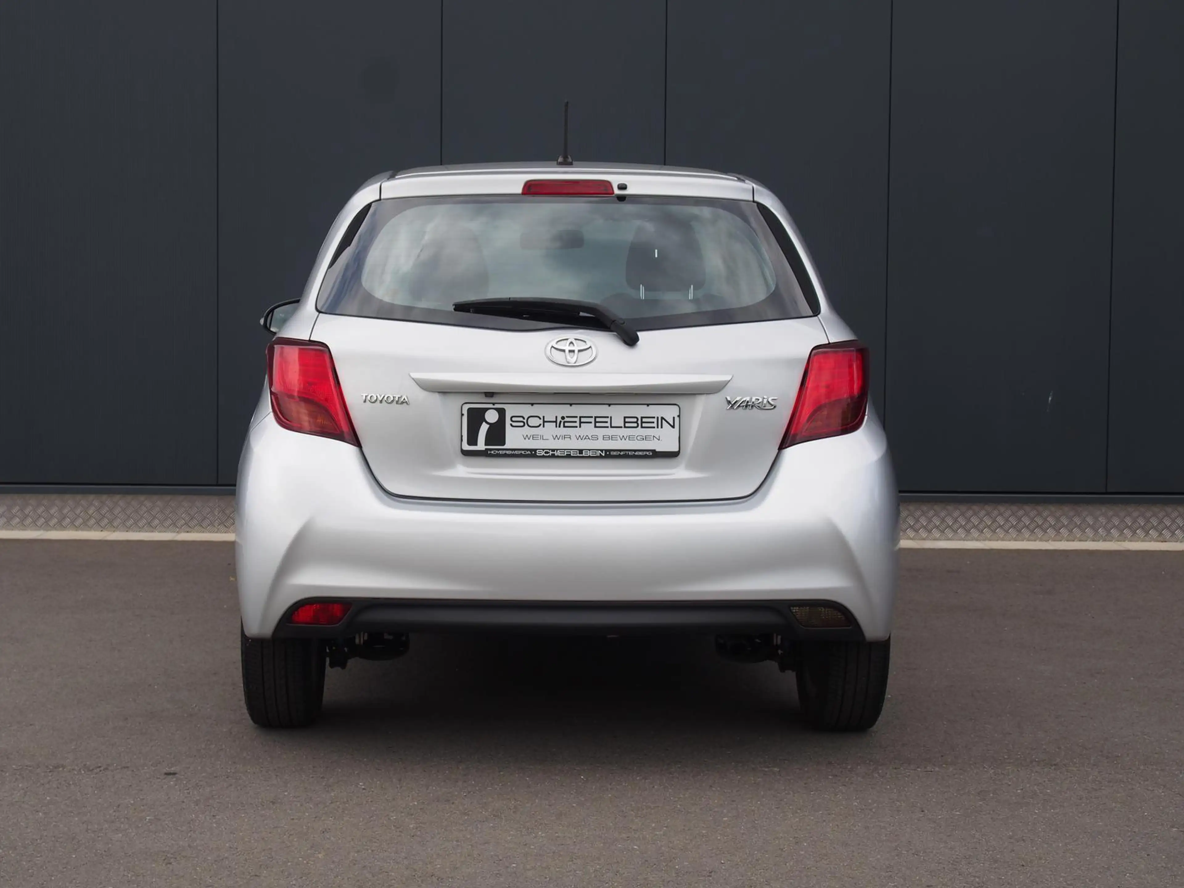 Toyota Yaris Comfort 1,33 Allwetter+Klima+USB+RFK — photo 5