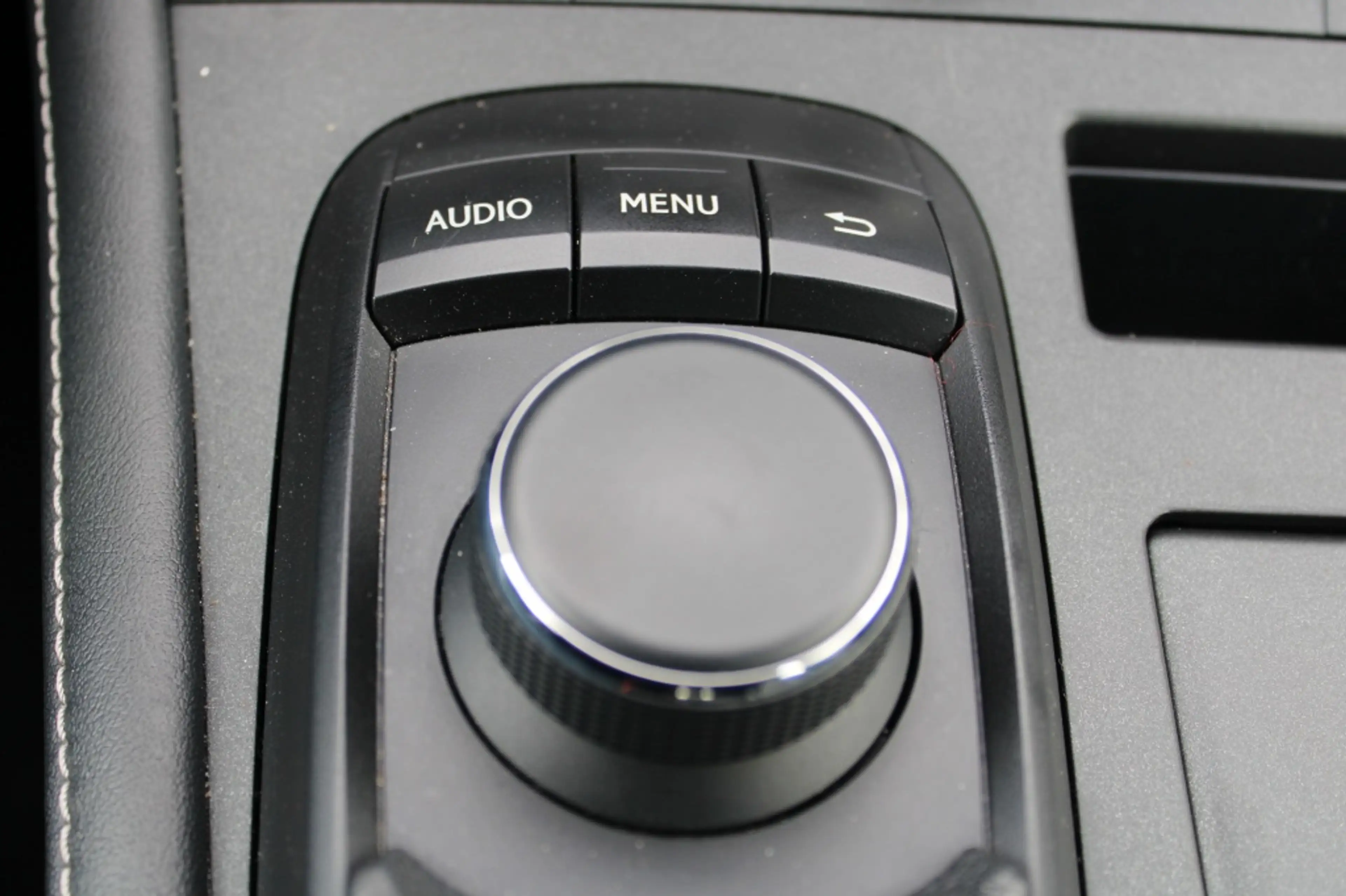 Lexus CT 200h Sport Edition — photo 21