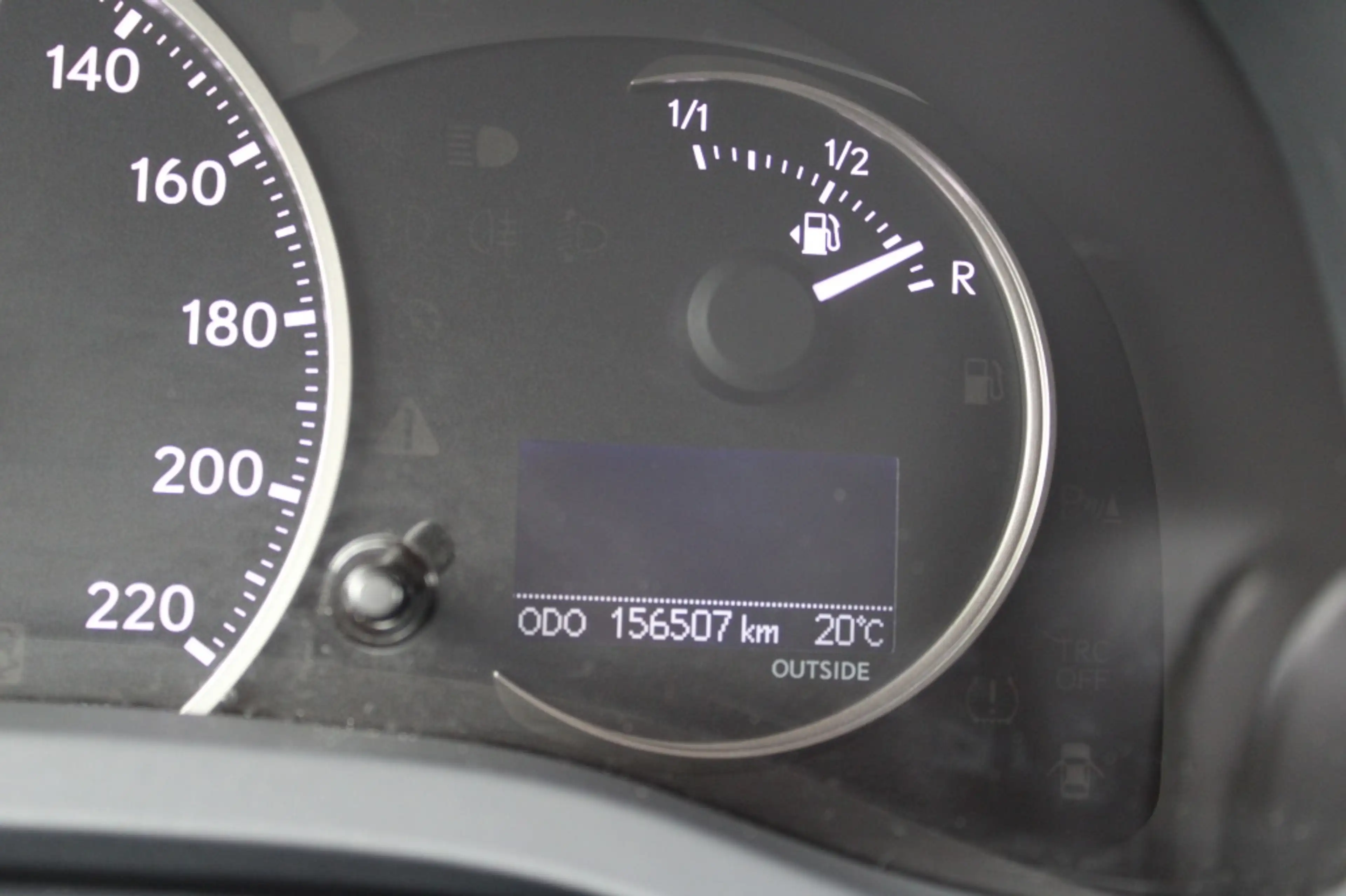 Lexus CT 200h Sport Edition — photo 16