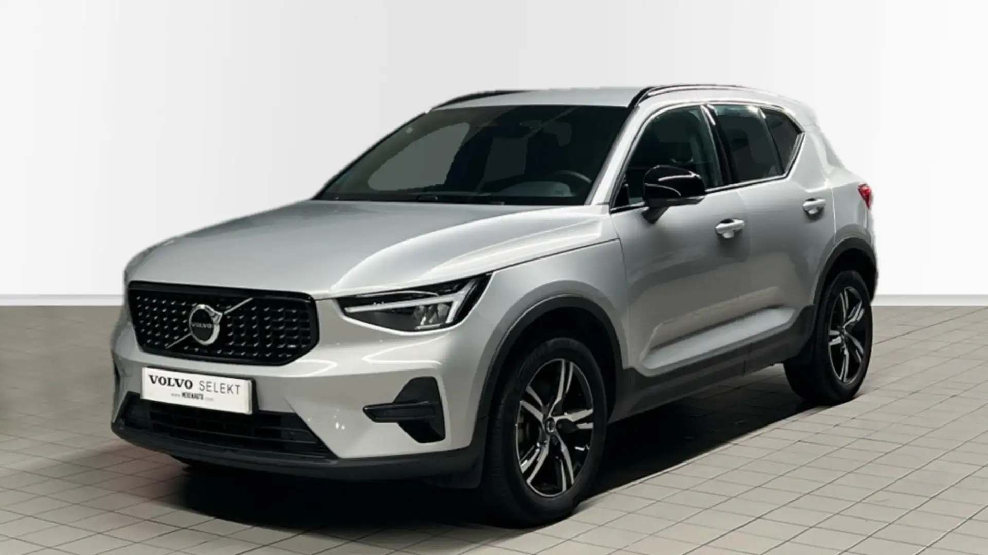 Volvo XC40 2.0 B3 PLUS DARK AUTO 163 CV - 1