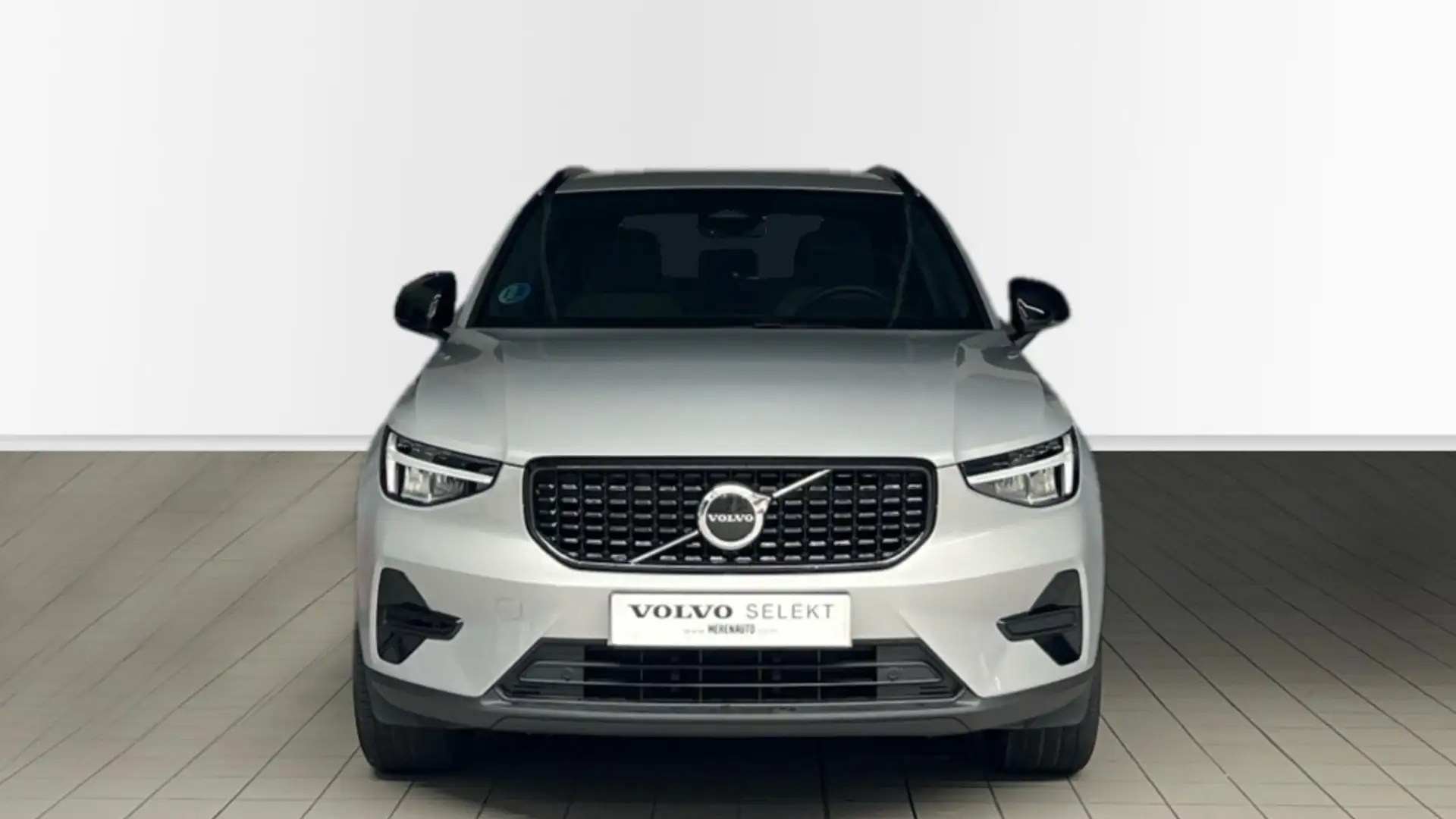 Volvo XC40 2.0 B3 PLUS DARK AUTO 163 CV - 2
