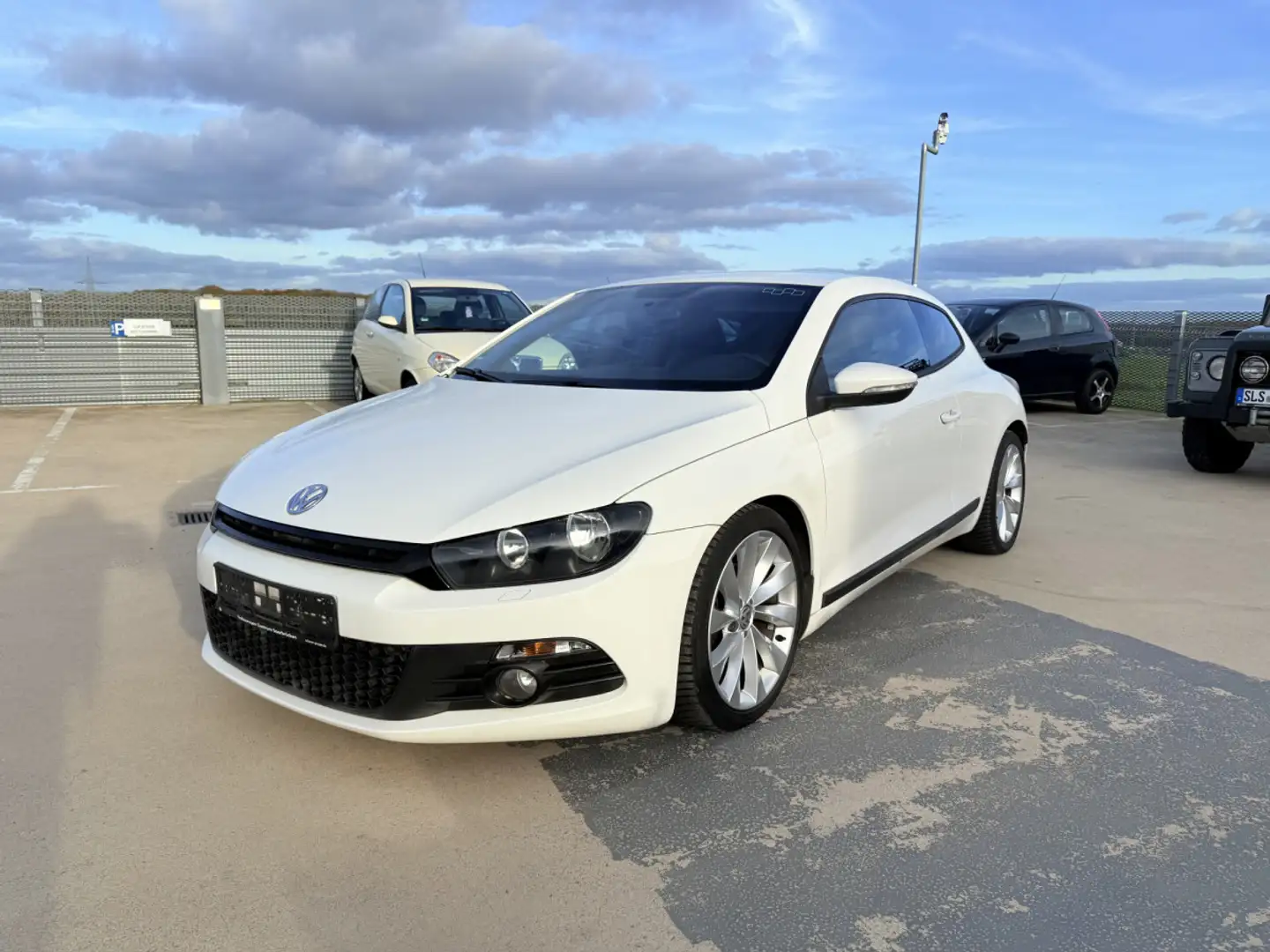 Volkswagen Scirocco 2.0 Tdi 140 Team Blanc - 1