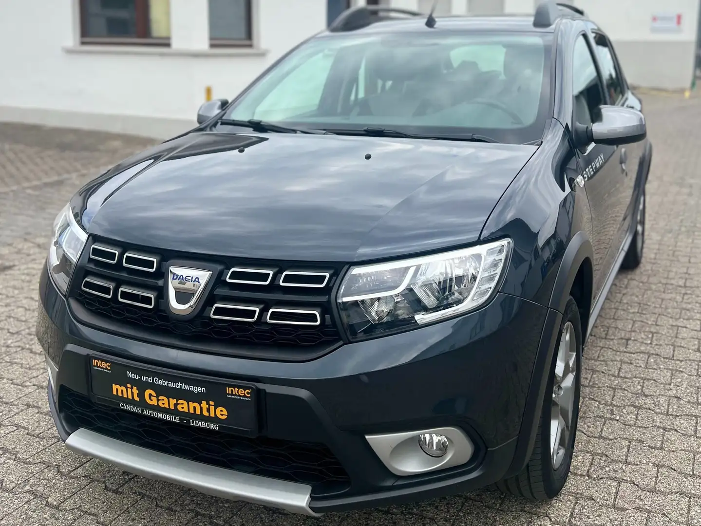 Dacia Sandero Stepway Prestige*LPG*KAMERA*NAVI*8FACH Gris - 1