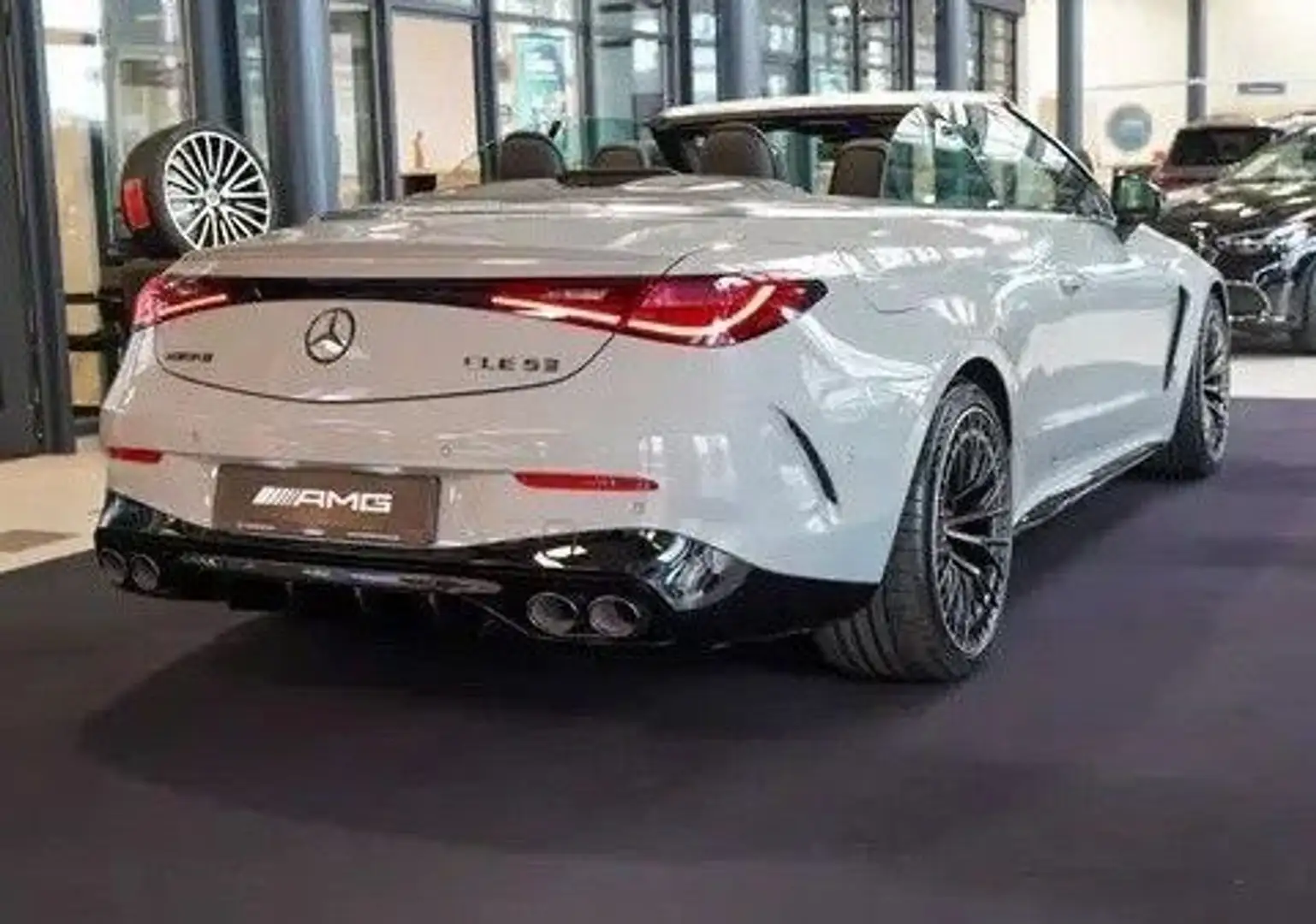 Mercedes-Benz CLE 53 AMG Mercedes CABRIOLET 53 AMG 449CH 4MATIC%2B 9G-SPEEDSHIFT TCT Grau - 2